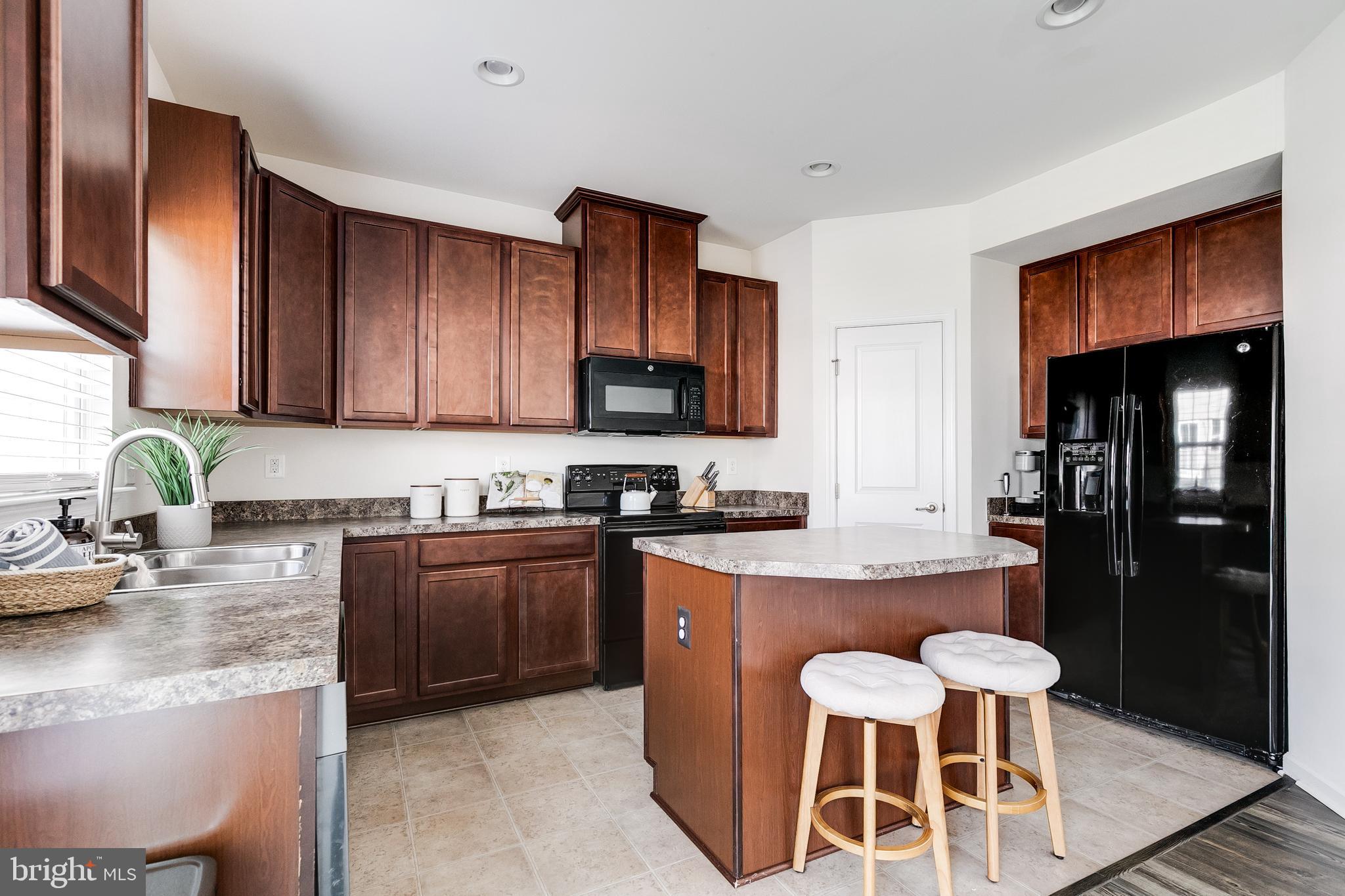 LEES PARKE - Residential