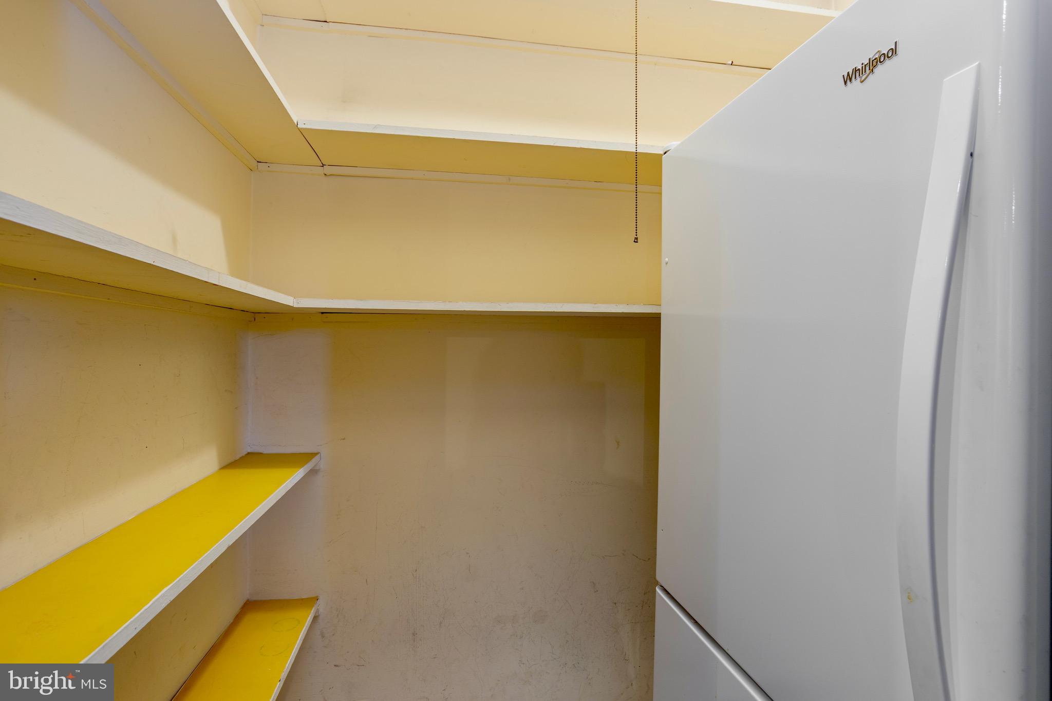 LONG MEADOW ESTATES - Residential