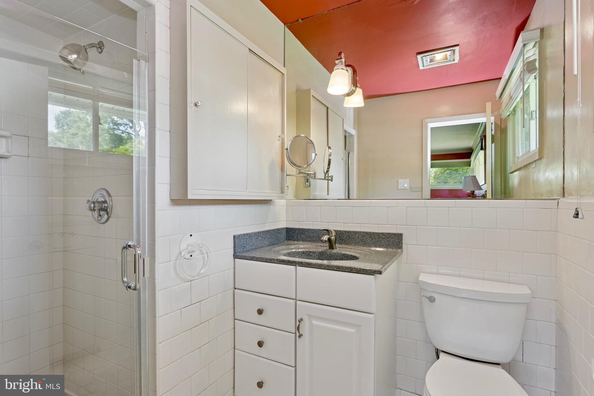 LONG MEADOW ESTATES - Residential