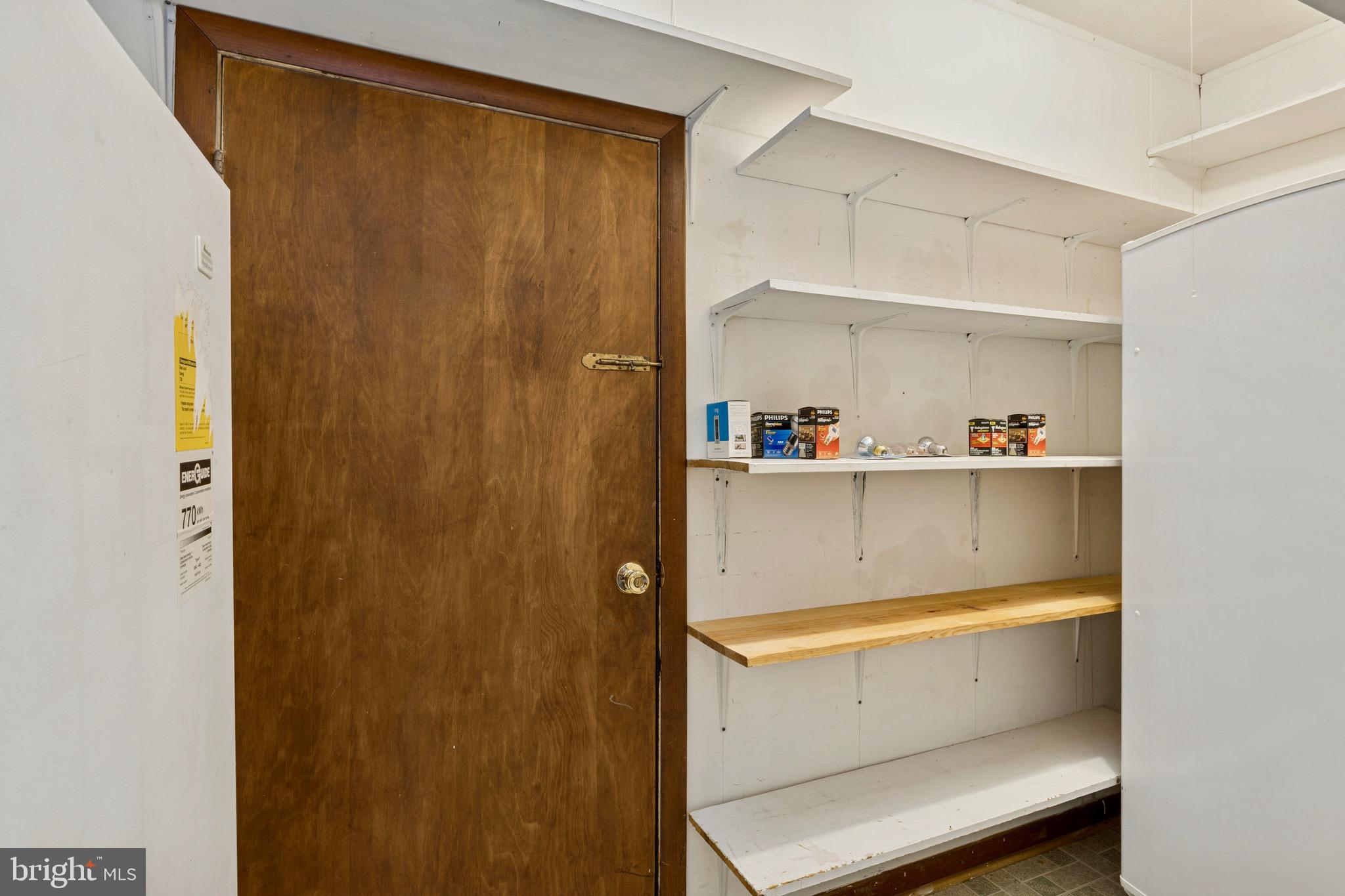 LONG MEADOW ESTATES - Residential