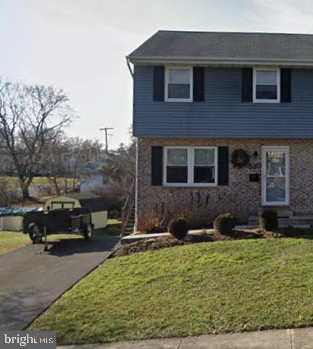 Photo of 630 Lime St, ELIZABETHTOWN, PA 17022 (MLS # PALA2069230)