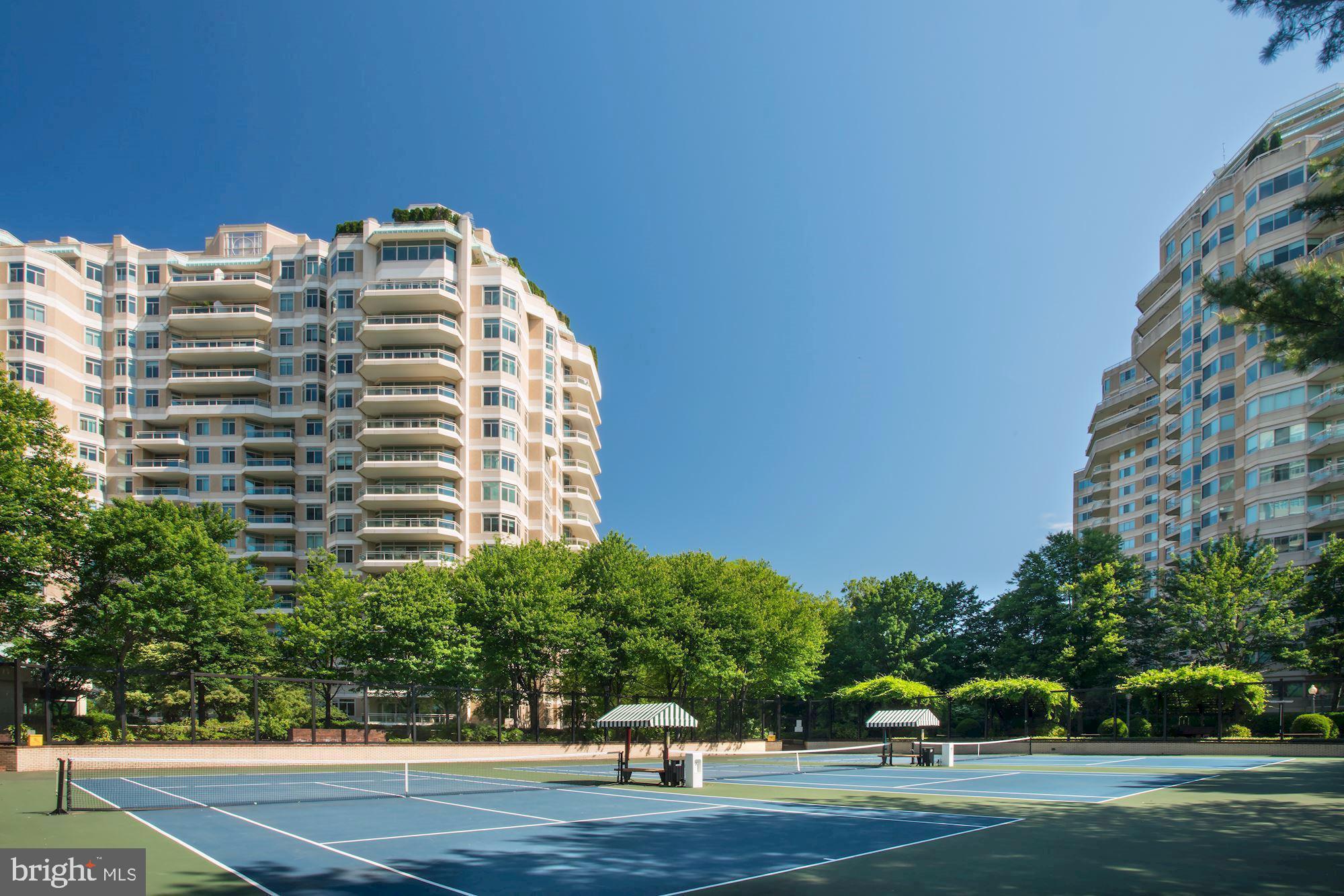 CHEVY CHASE - Residential