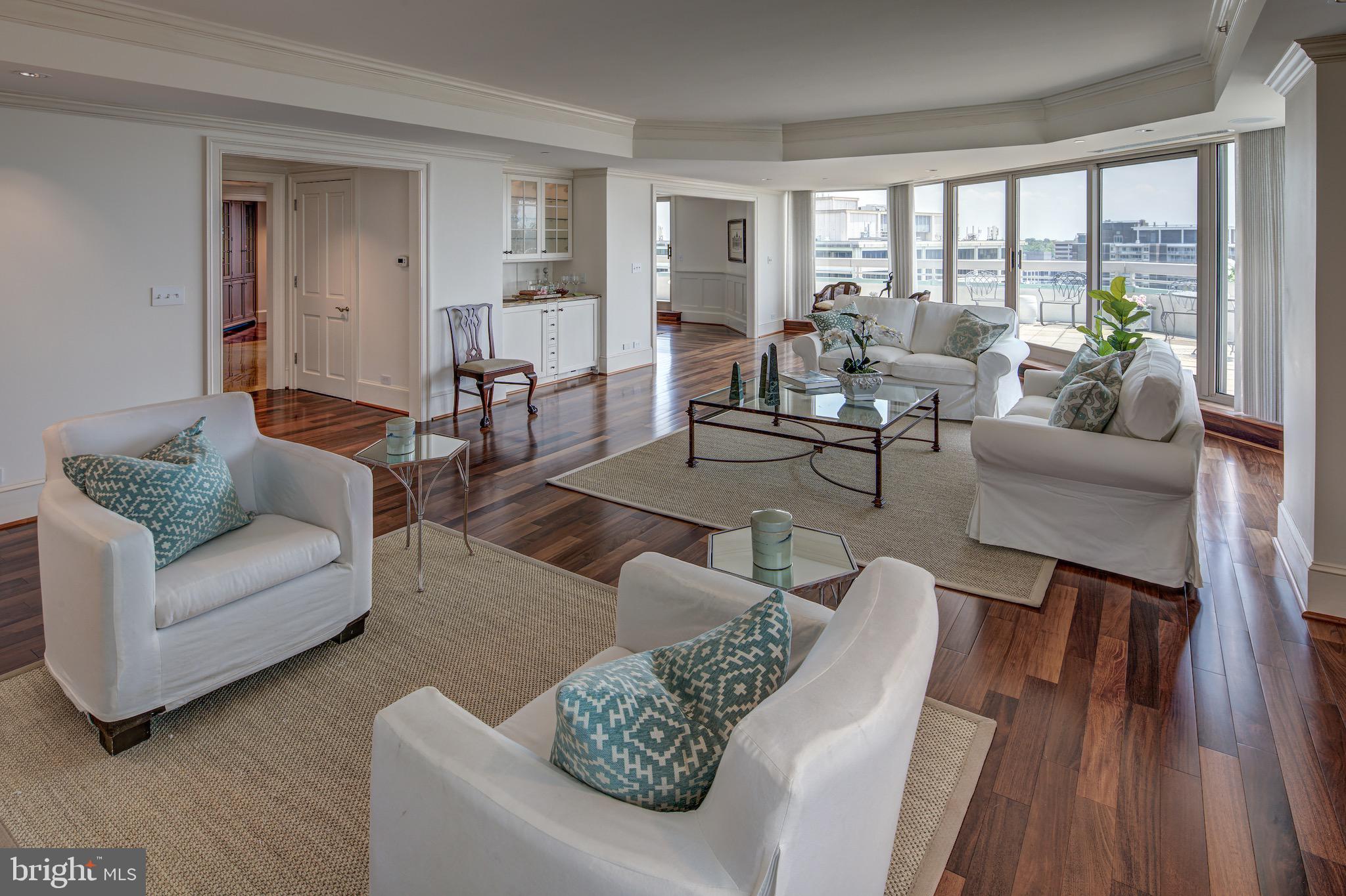 CHEVY CHASE - Residential