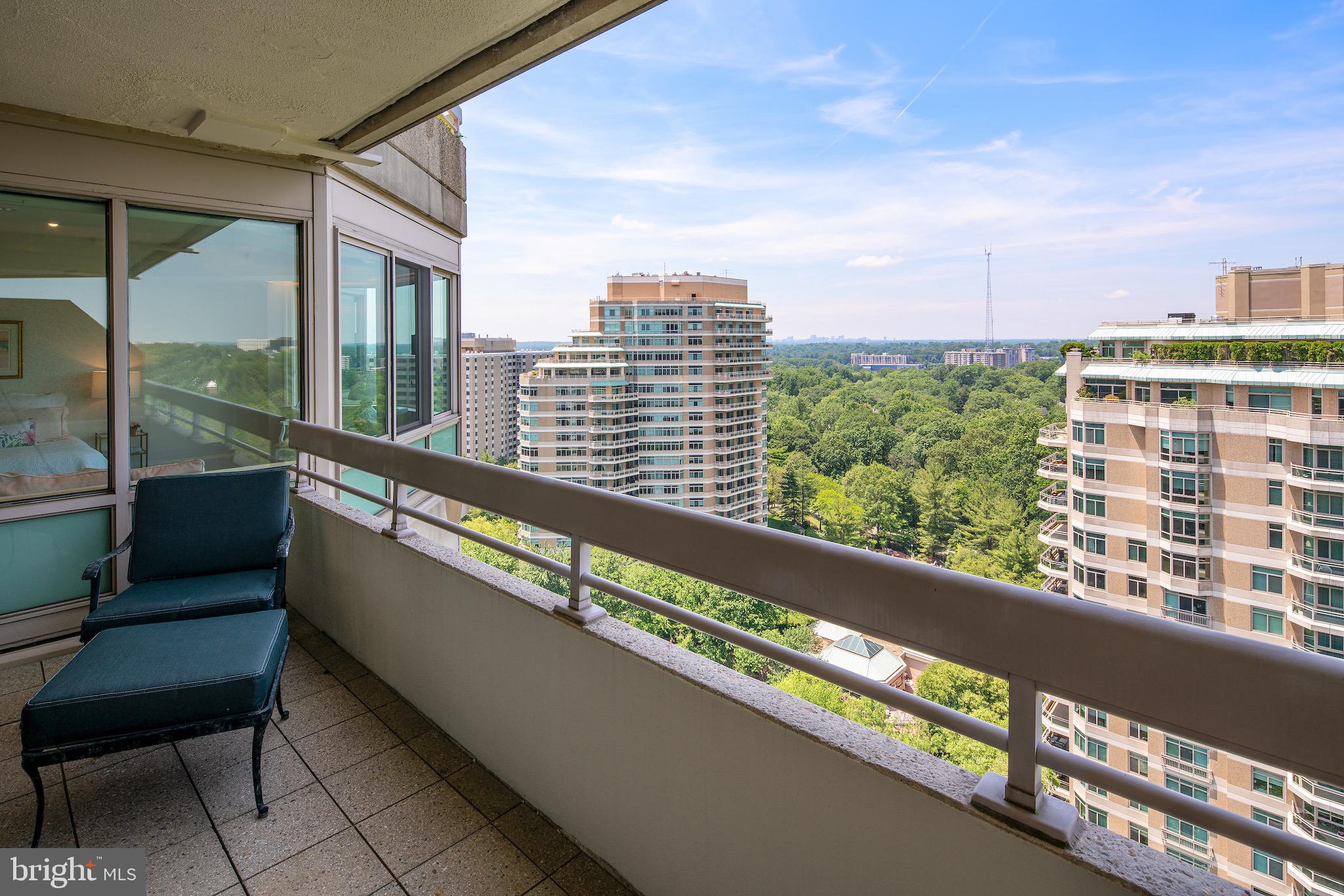 CHEVY CHASE - Residential