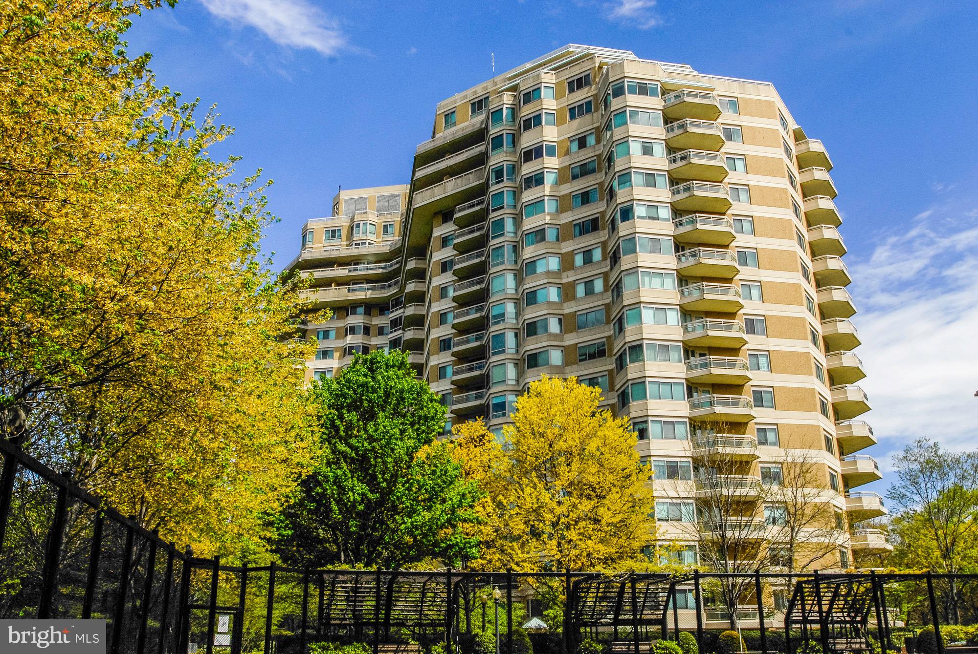 CHEVY CHASE - Residential