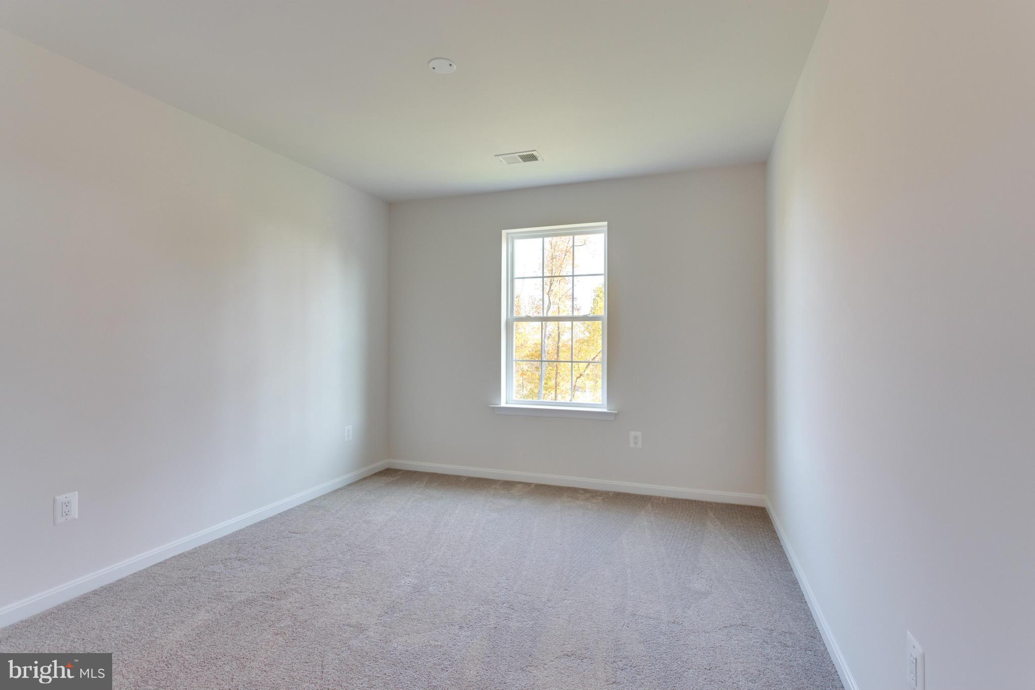 LEIGHLAND MEADOWS - Residential