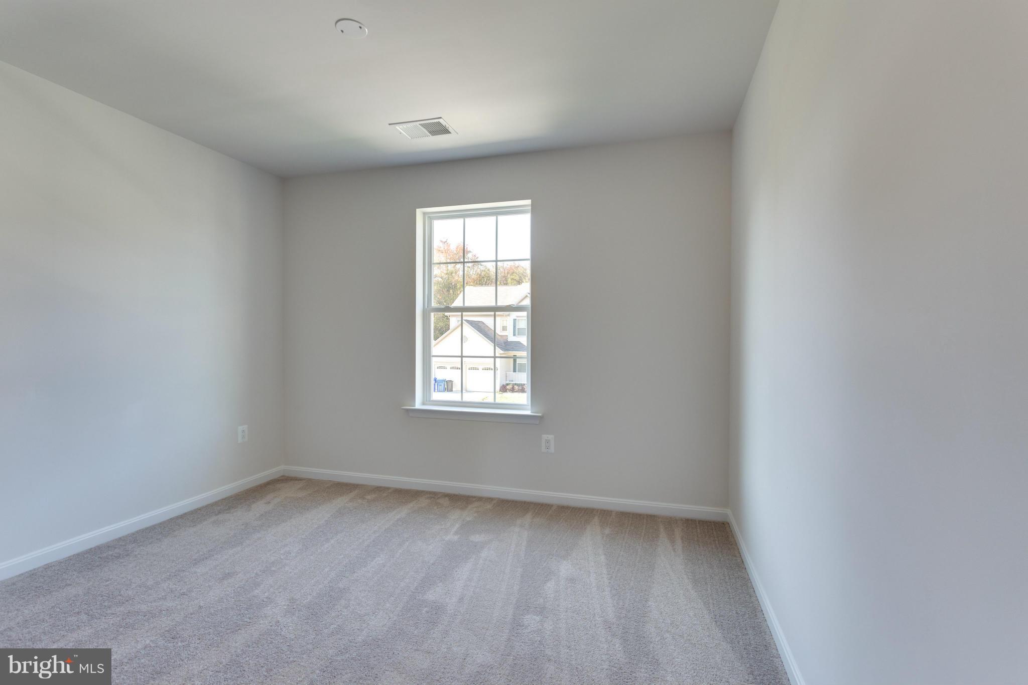 LEIGHLAND MEADOWS - Residential