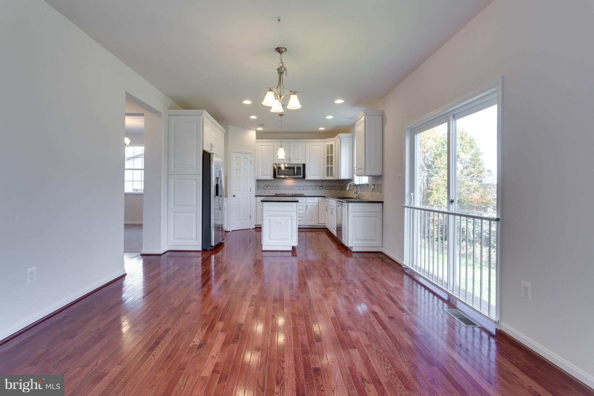 LEIGHLAND MEADOWS - Residential