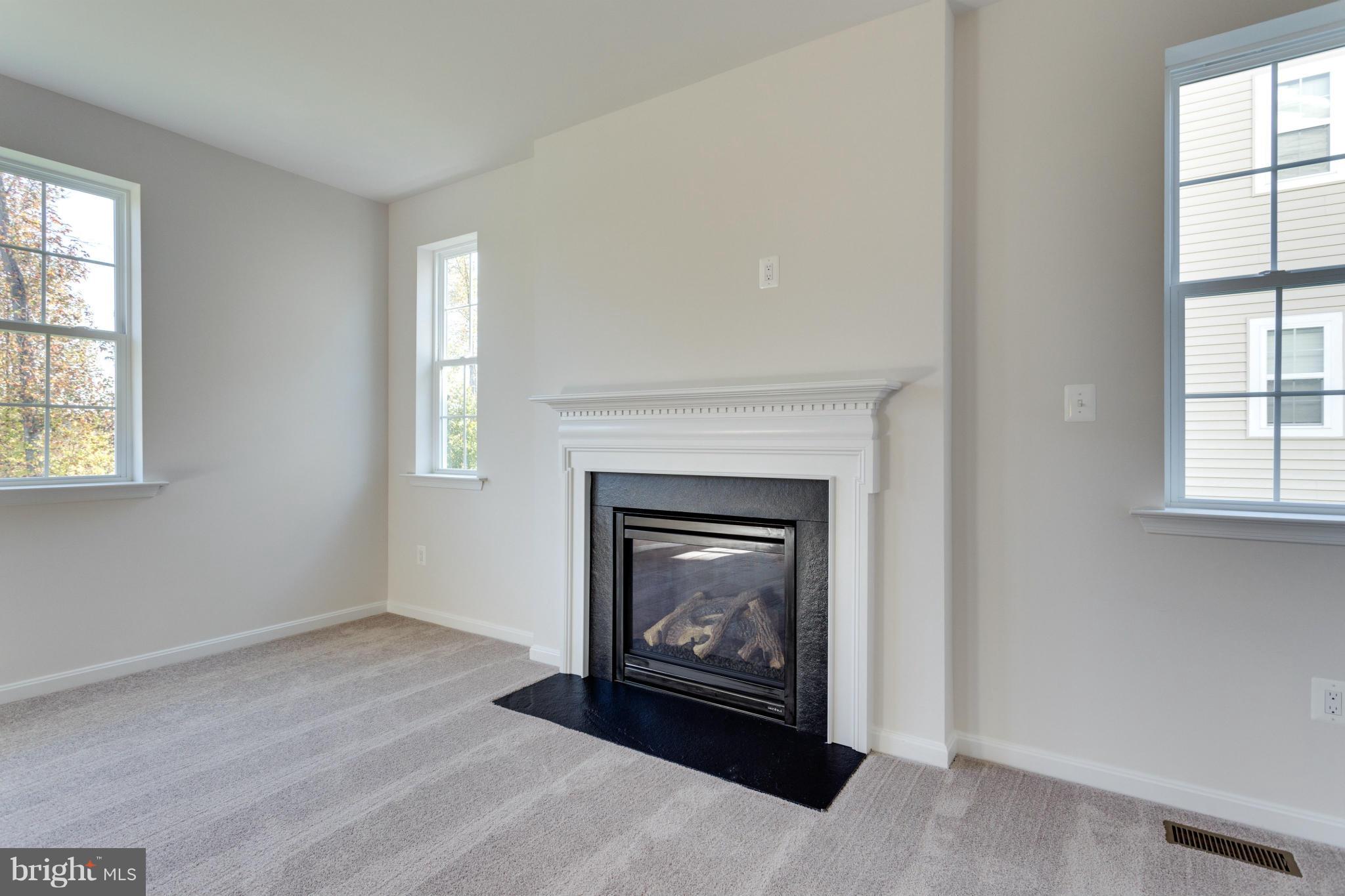 LEIGHLAND MEADOWS - Residential