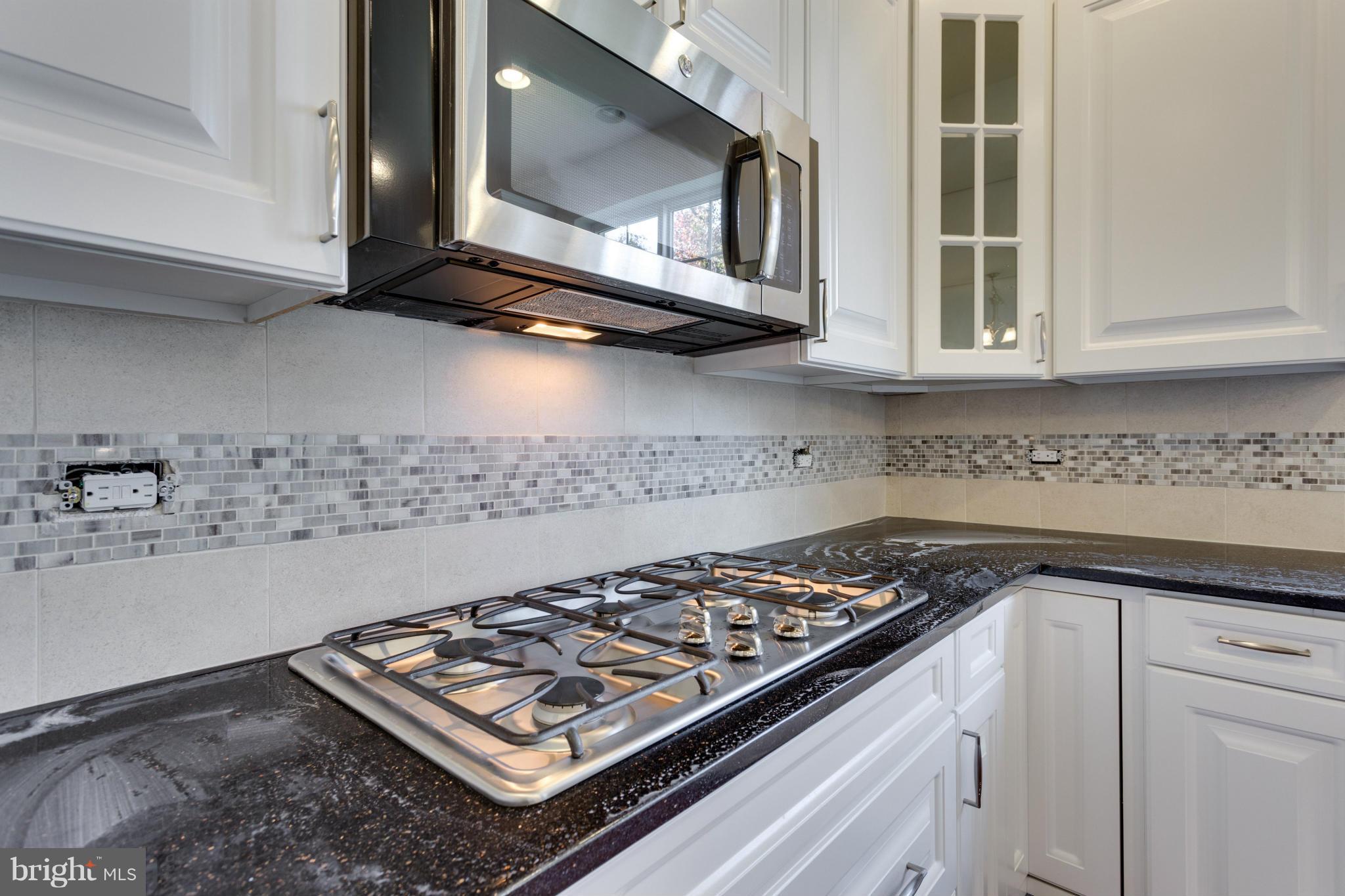 LEIGHLAND MEADOWS - Residential