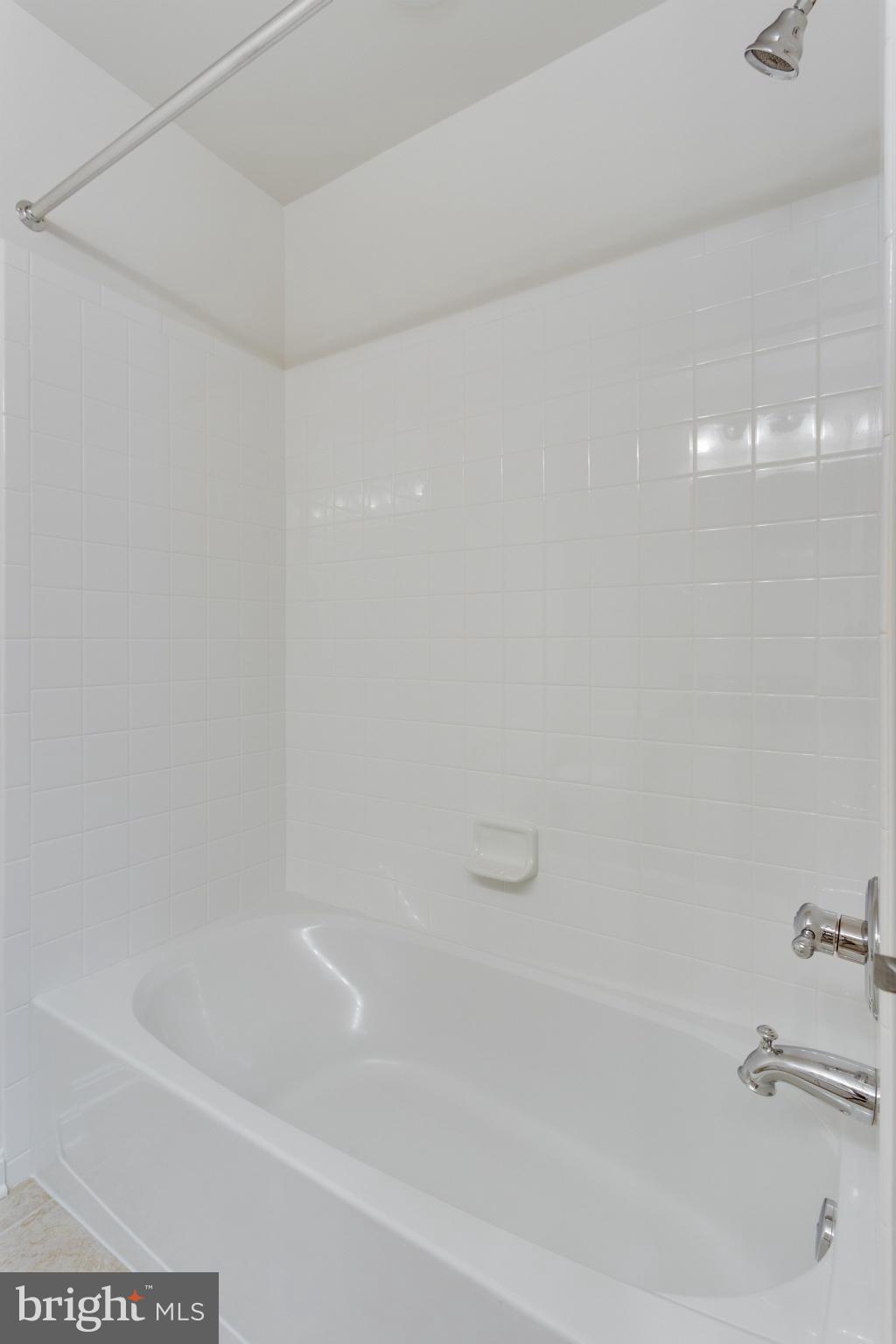 LEIGHLAND MEADOWS - Residential