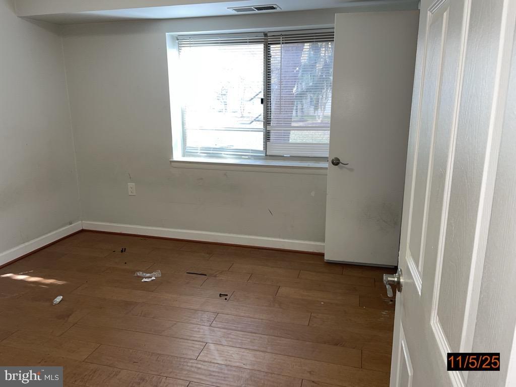 BETHESDA PARK - Residential