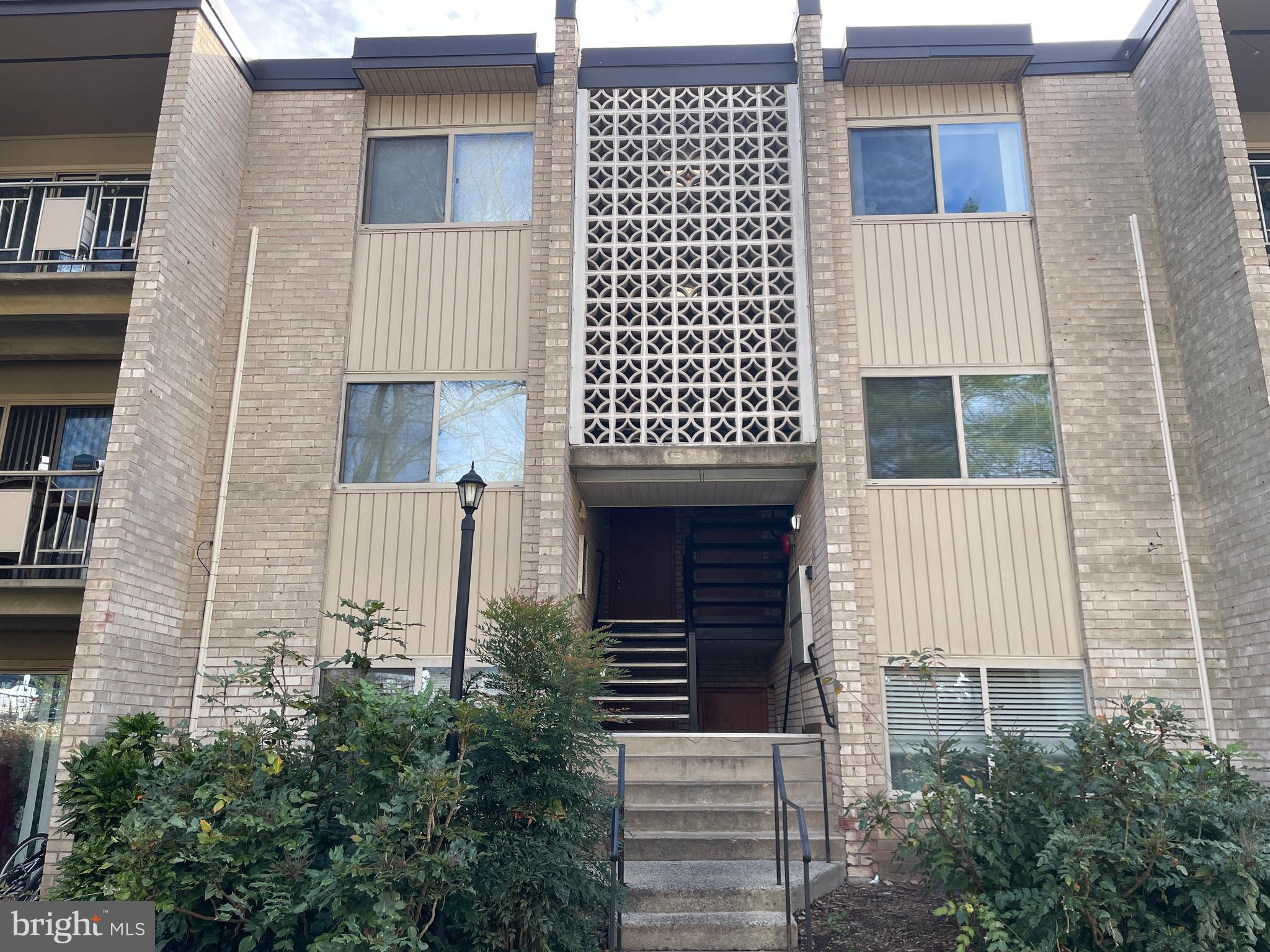 BETHESDA PARK - Residential