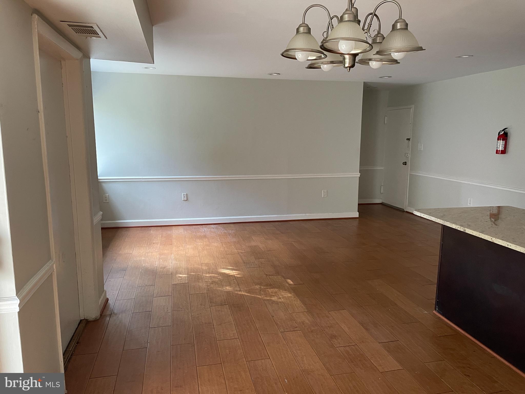 BETHESDA PARK - Residential