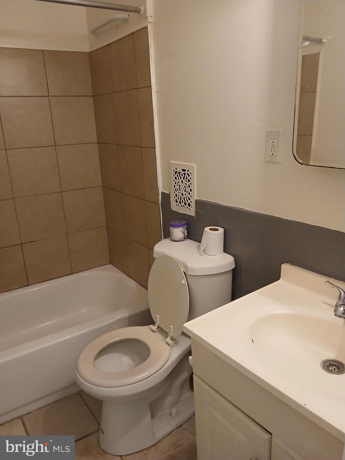 HOLMESBURG - Residential