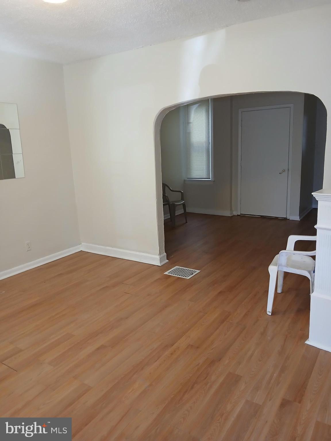 HOLMESBURG - Residential