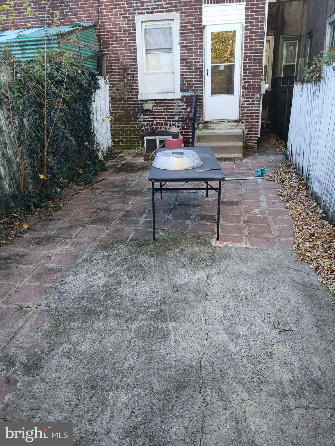 HOLMESBURG - Residential