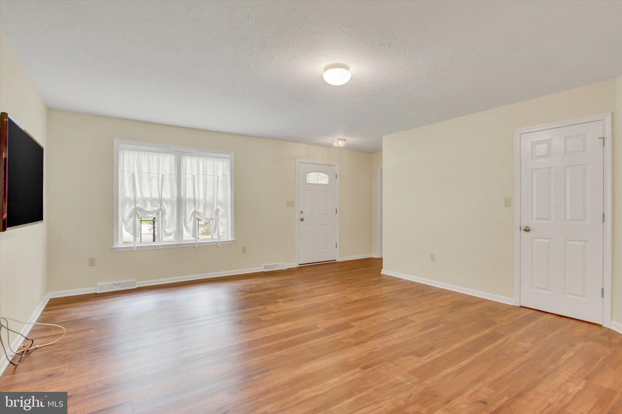 2314 DAISY ROAD