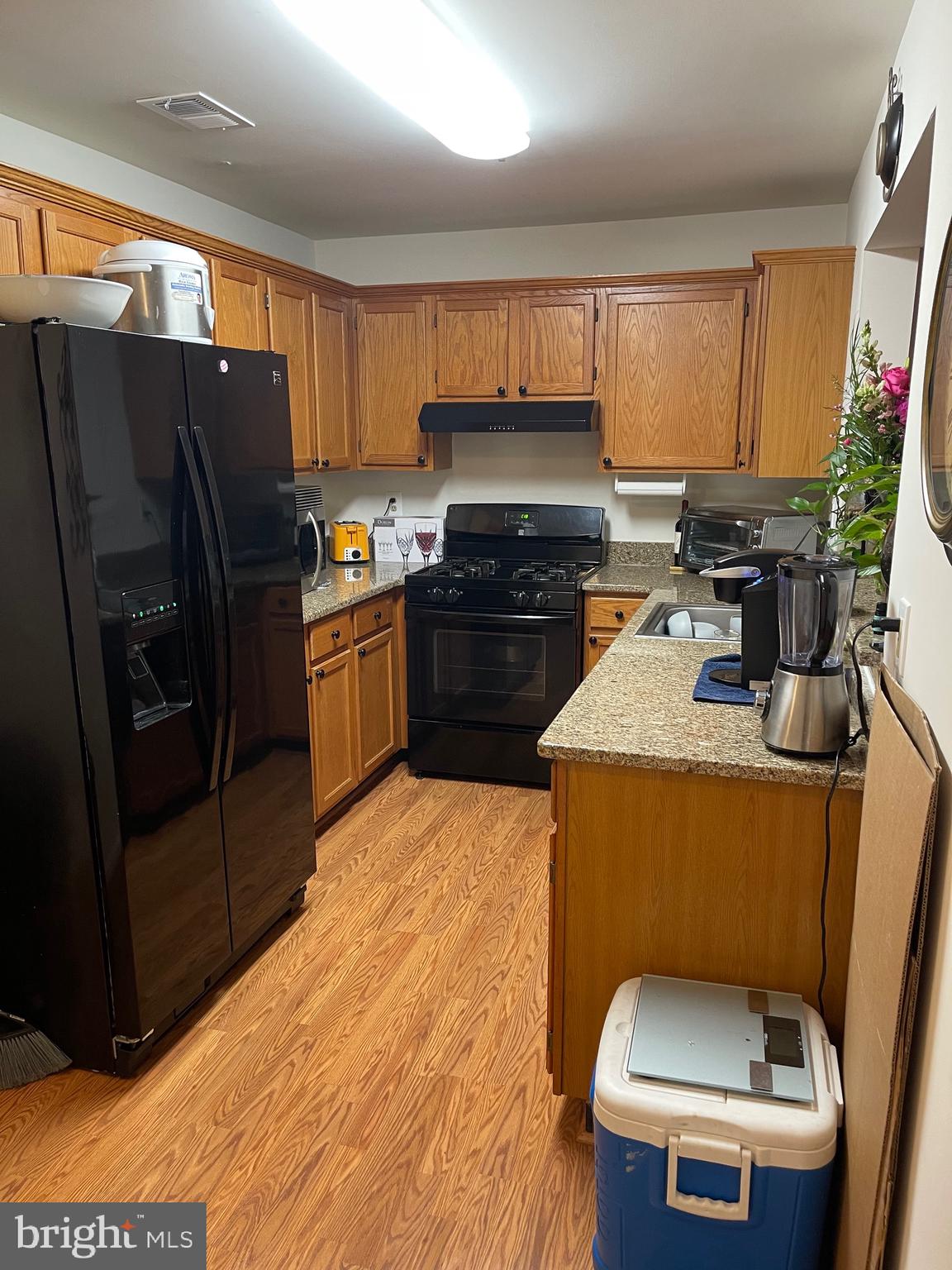 JACKSONS RIDGE CONDOS - Residential