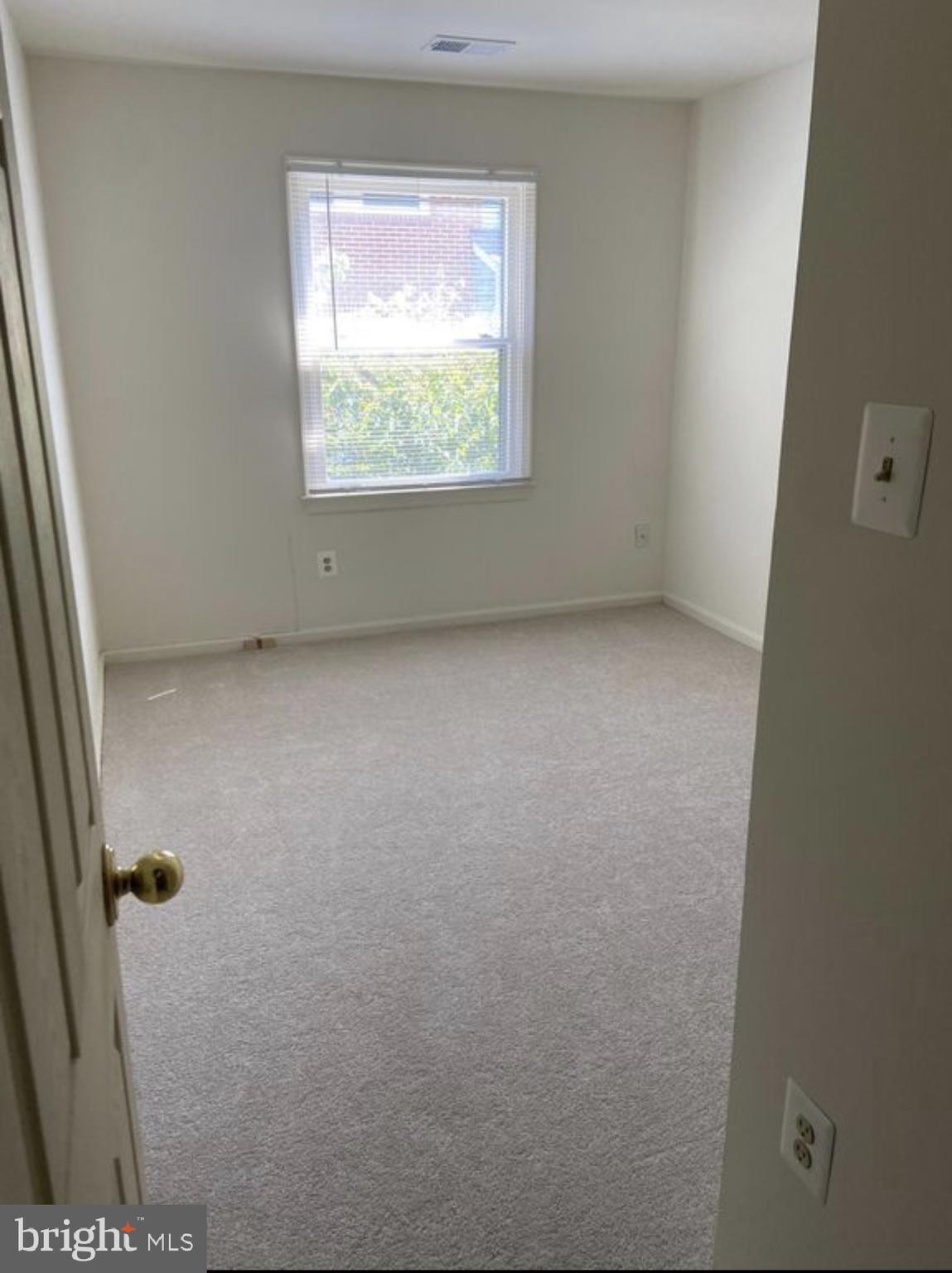 JACKSONS RIDGE CONDOS - Residential