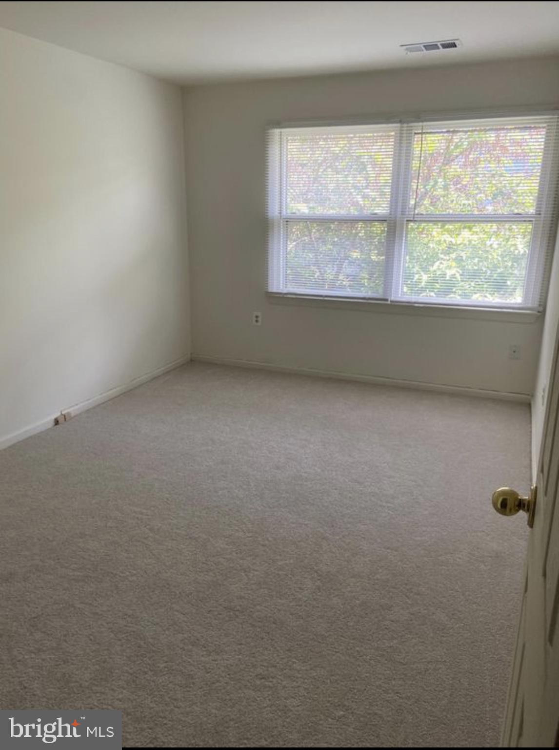 JACKSONS RIDGE CONDOS - Residential