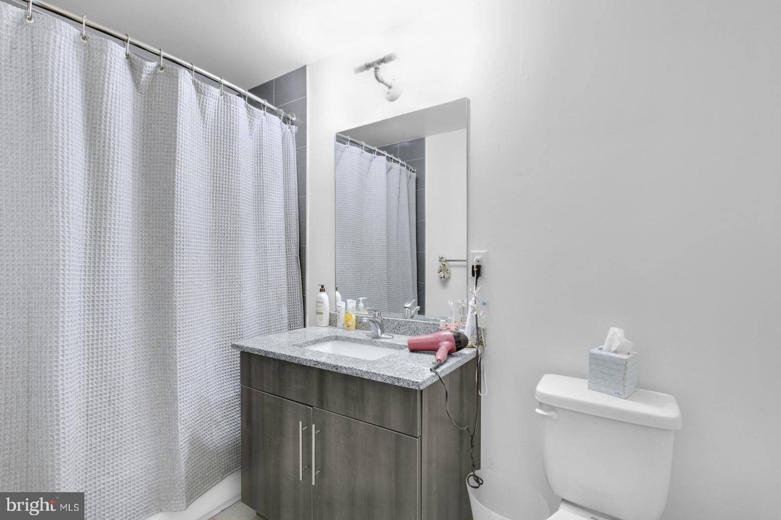 GRAYS FERRY - Residential Lease