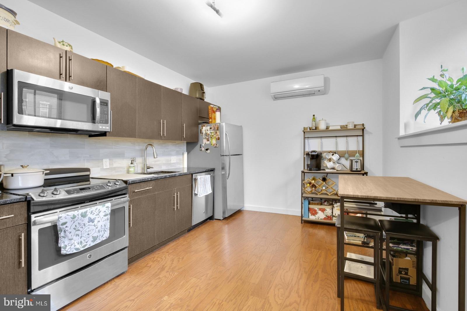 GRAYS FERRY - Residential Lease