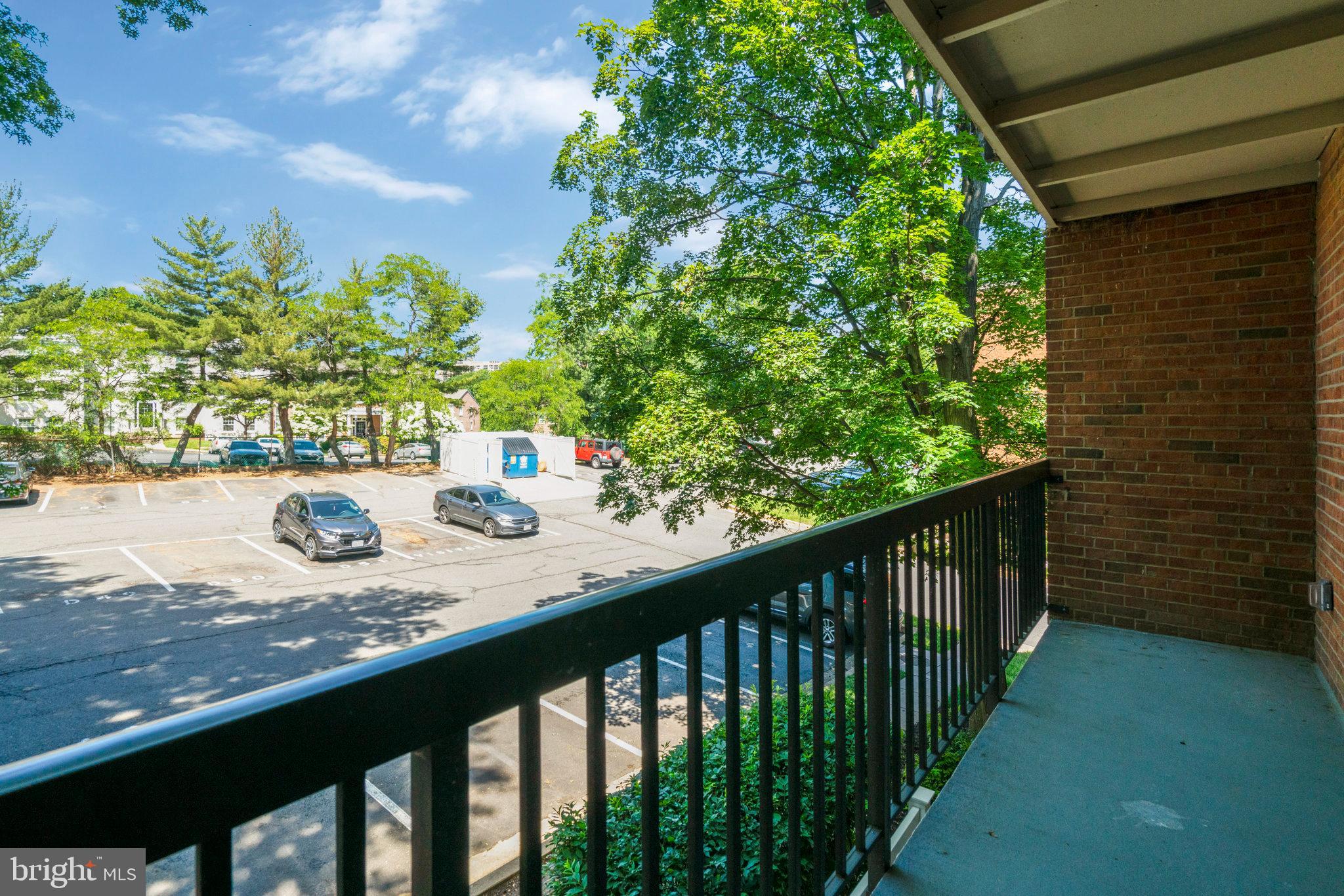 BOLLING BROOK - Residential