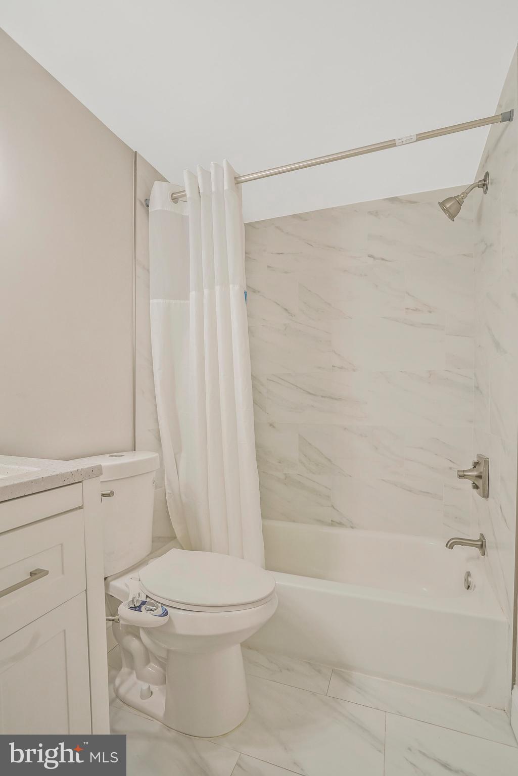 BOLLING BROOK - Residential