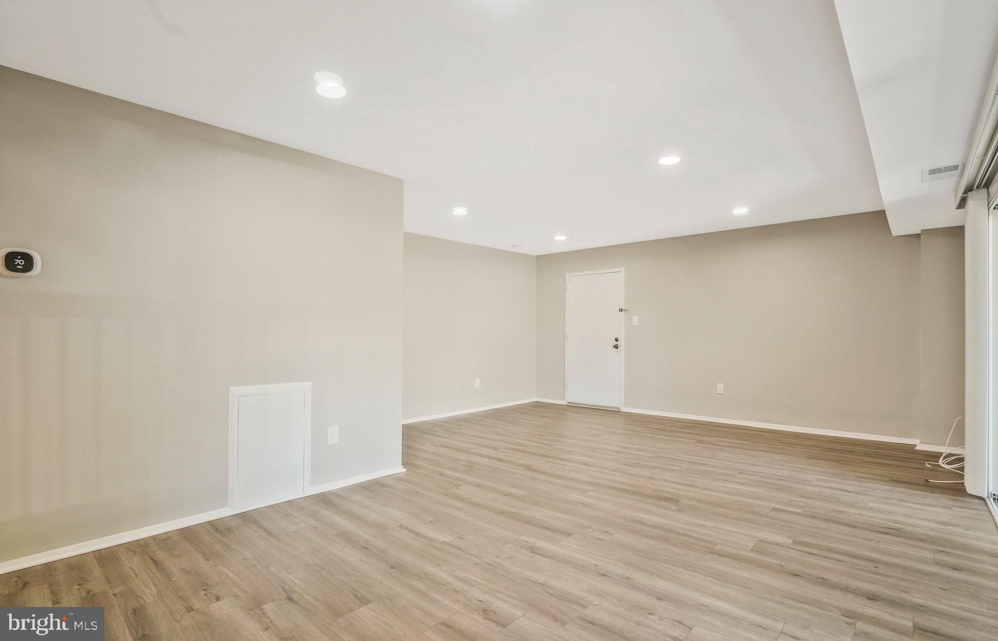 BOLLING BROOK - Residential