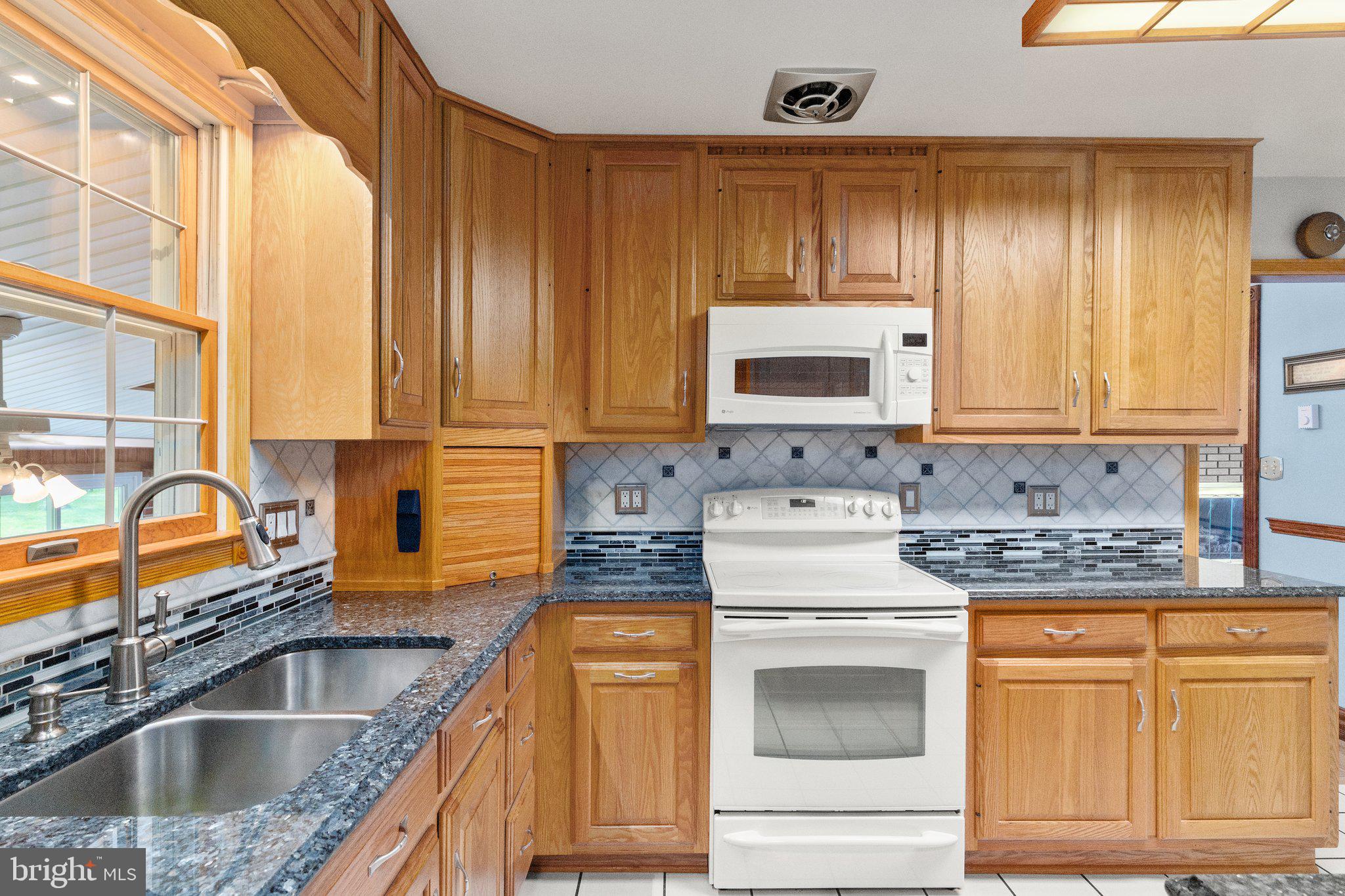 BIRD RIVER BEACH - Residential