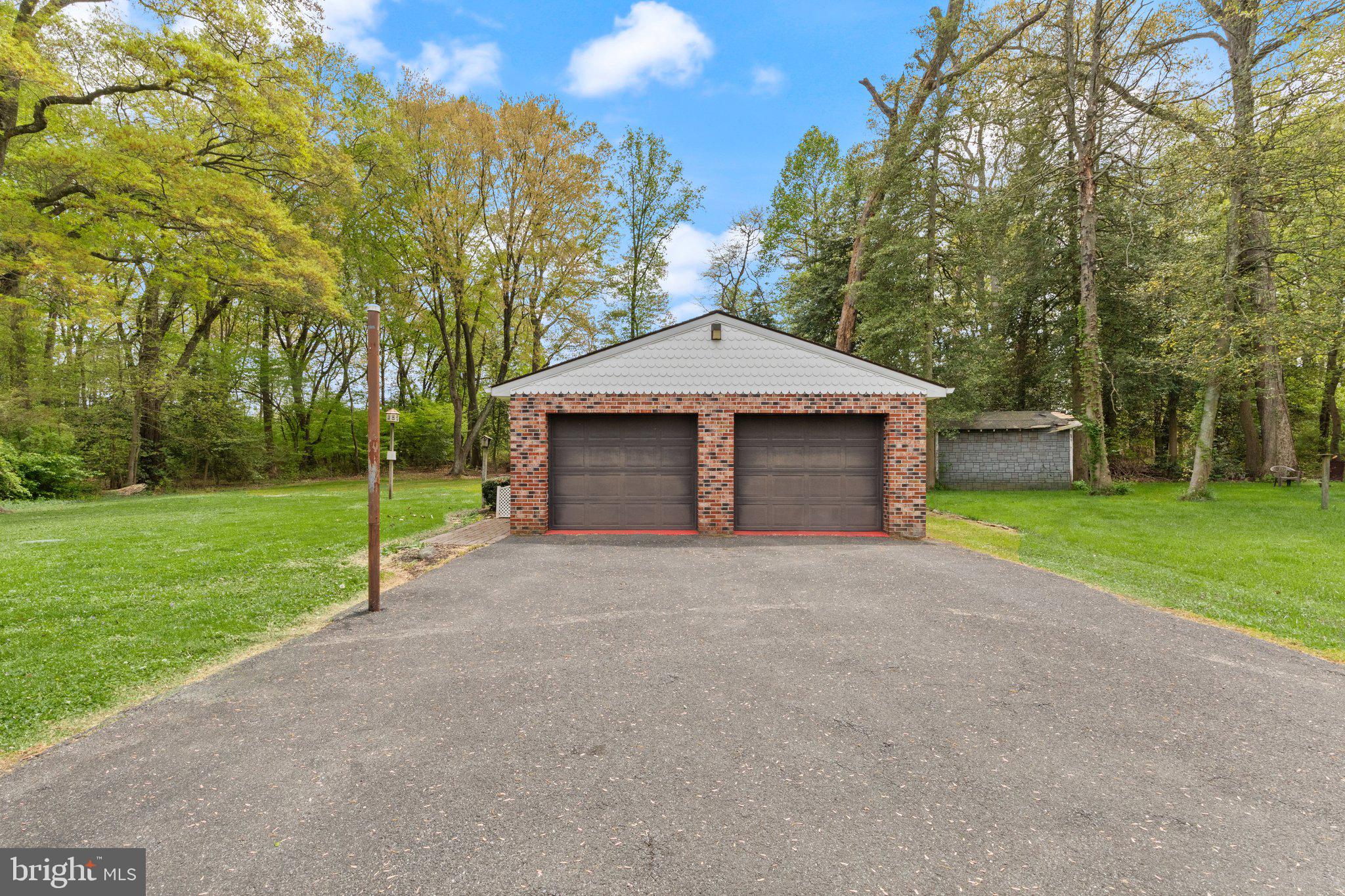 BIRD RIVER BEACH - Residential