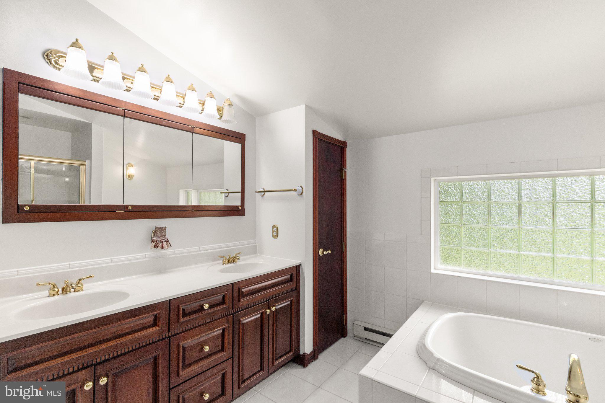 BIRD RIVER BEACH - Residential