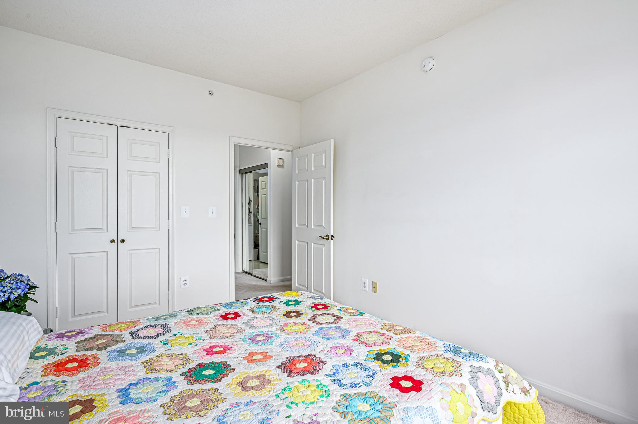 RIVERVIEW AT LANSDOWNE WOODS - Residential