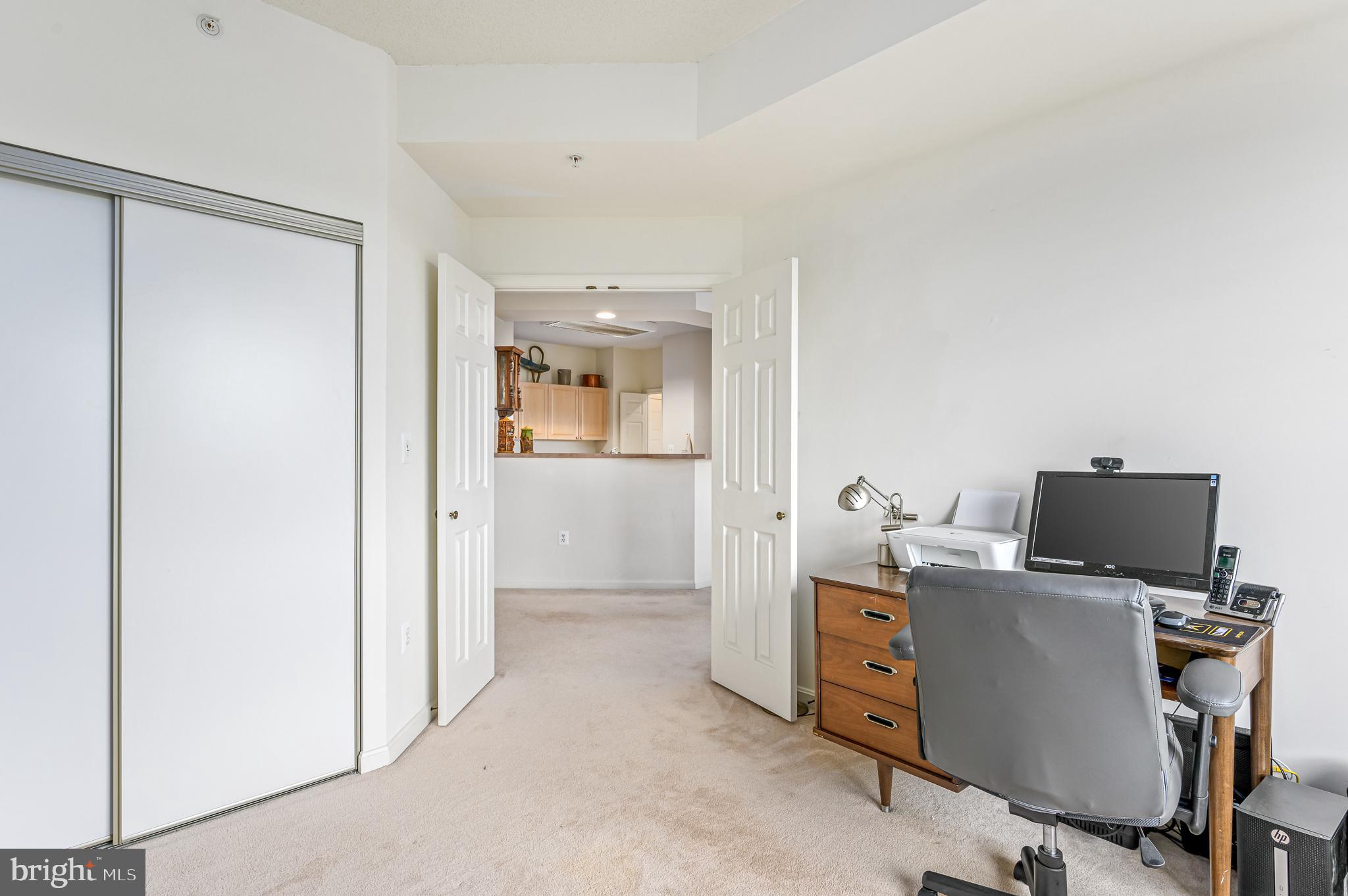 RIVERVIEW AT LANSDOWNE WOODS - Residential