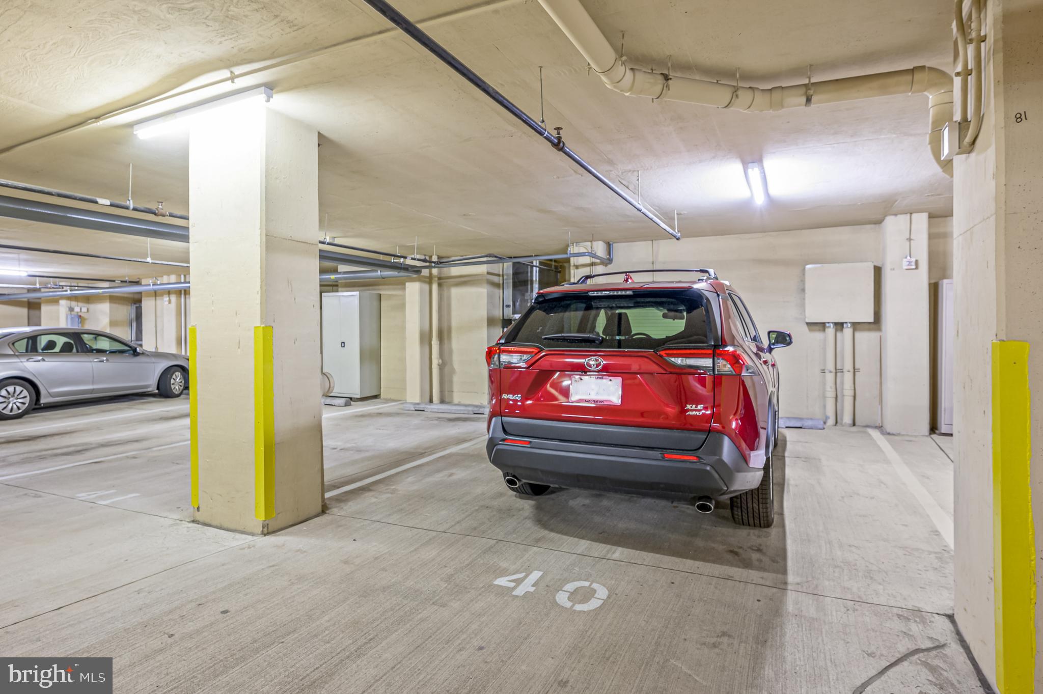 RIVERVIEW AT LANSDOWNE WOODS - Residential