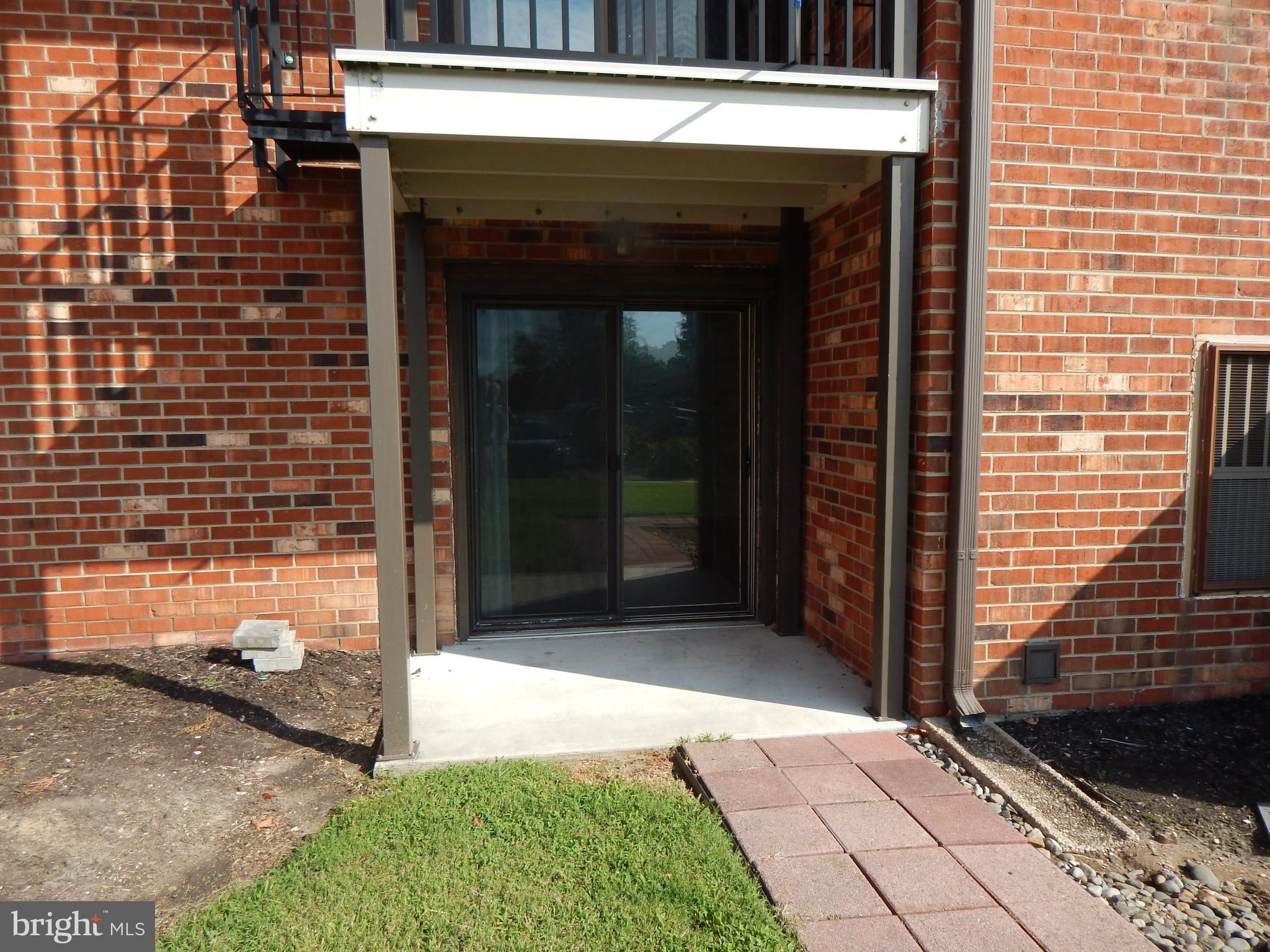 1 ESSEX HALL