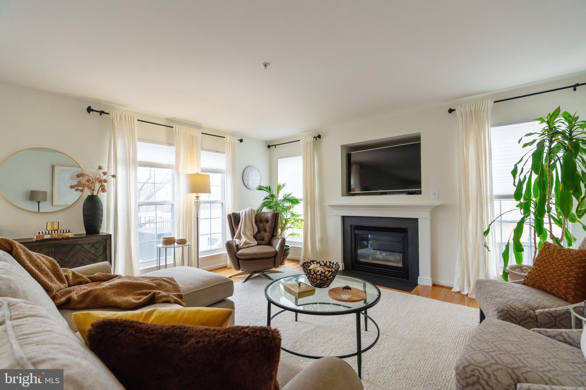 PRESIDENTIAL HEIGHTS - Residential