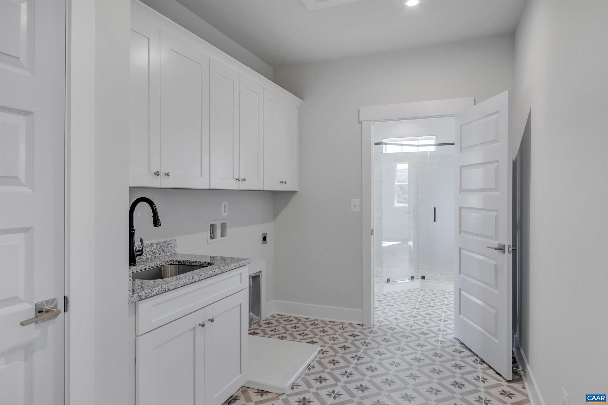 SPRING CREEK - Residential