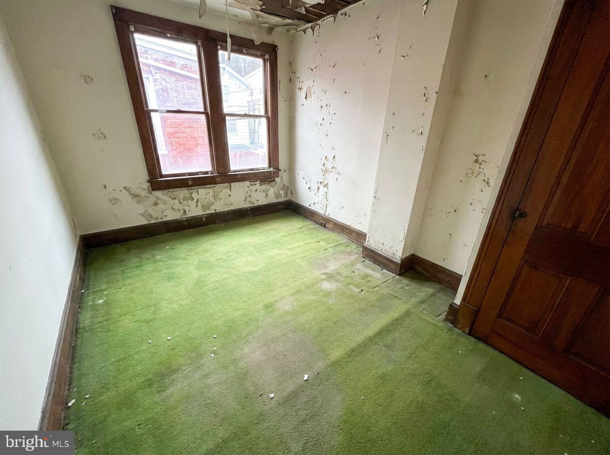 DECATUR HEIGHTS - Residential