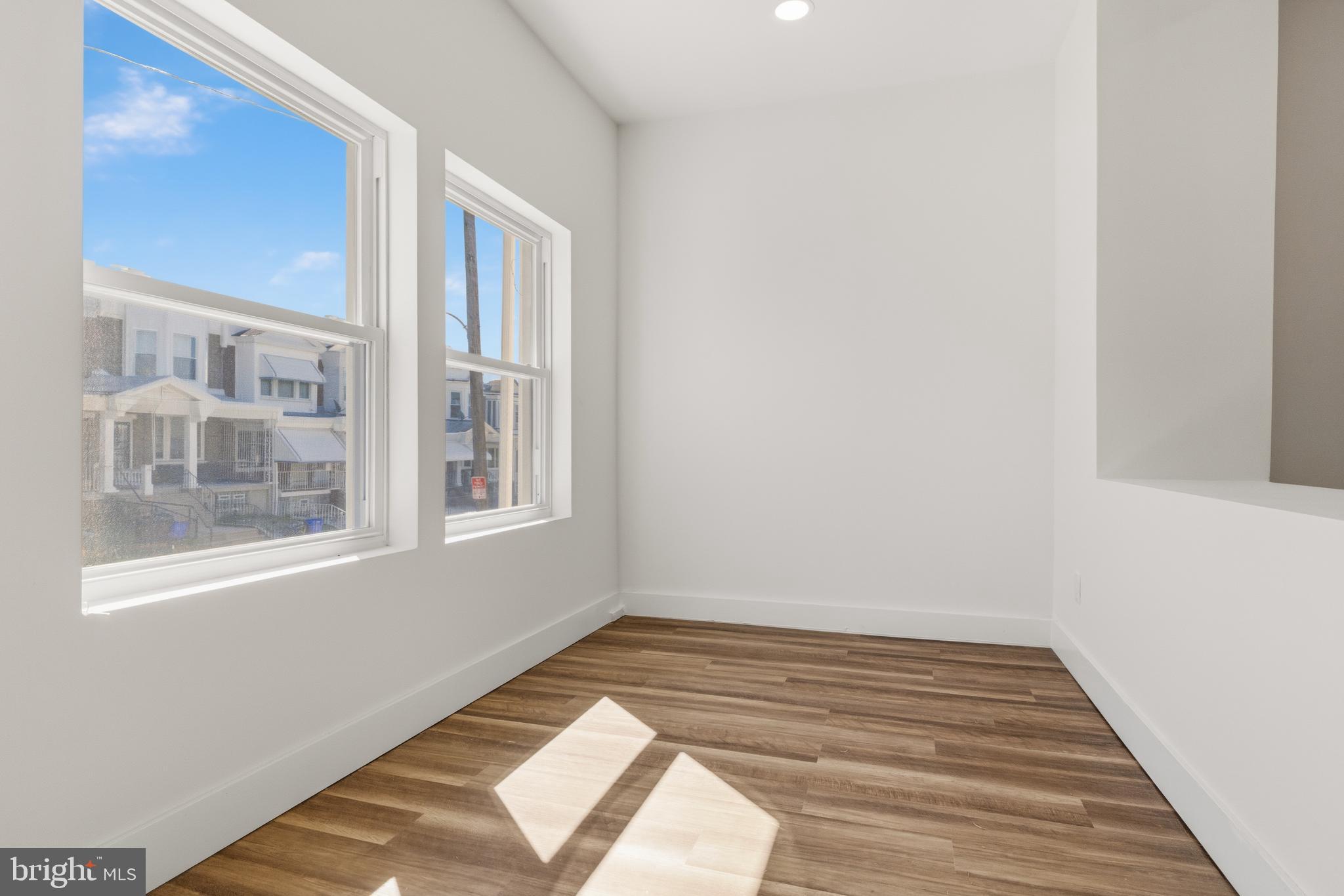 OVERBROOK - Residential