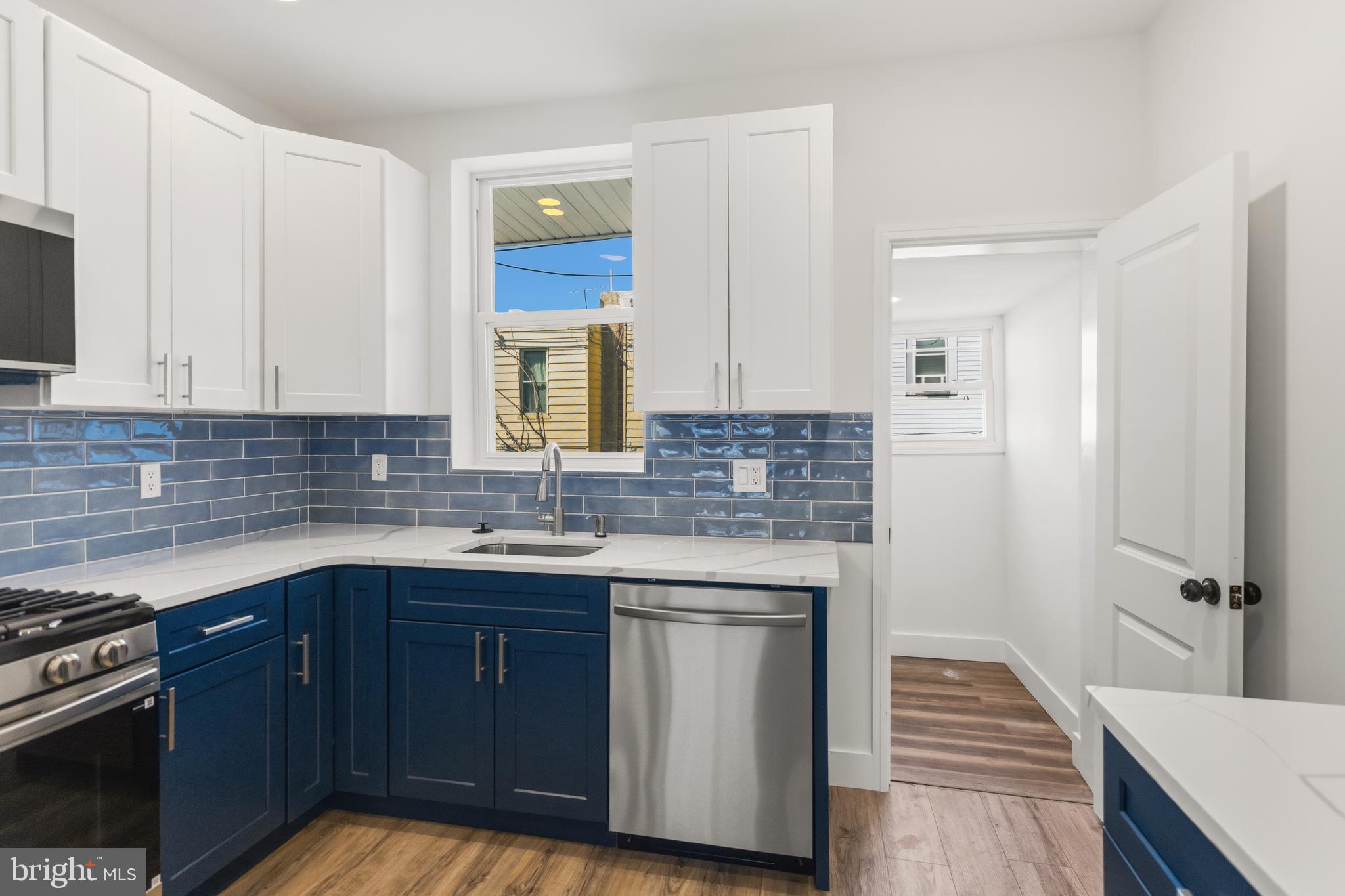 OVERBROOK - Residential