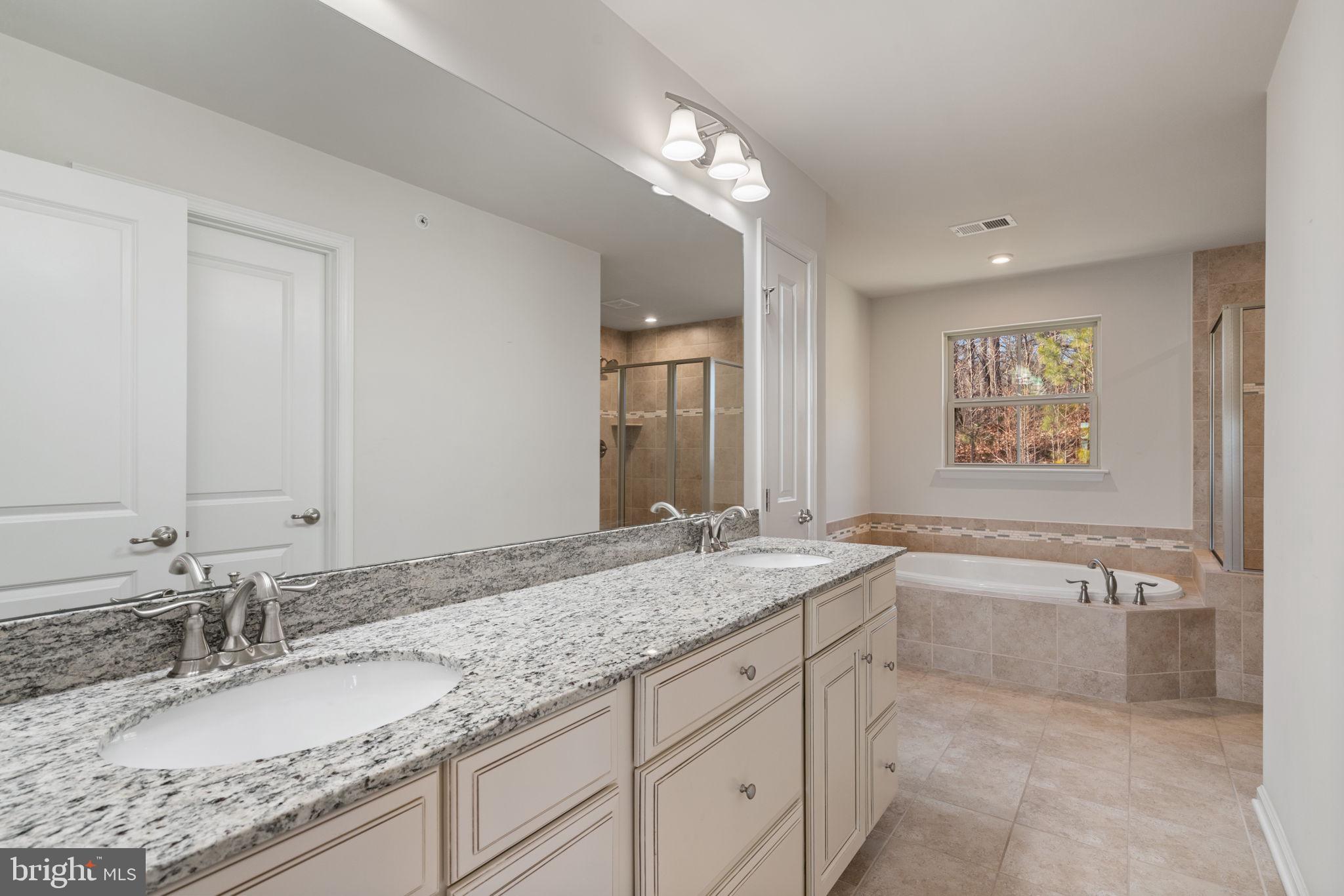 POTOMAC SHORES - Residential