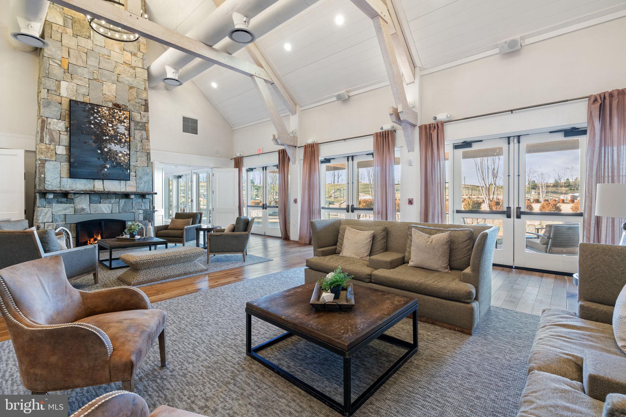 POTOMAC SHORES - Residential