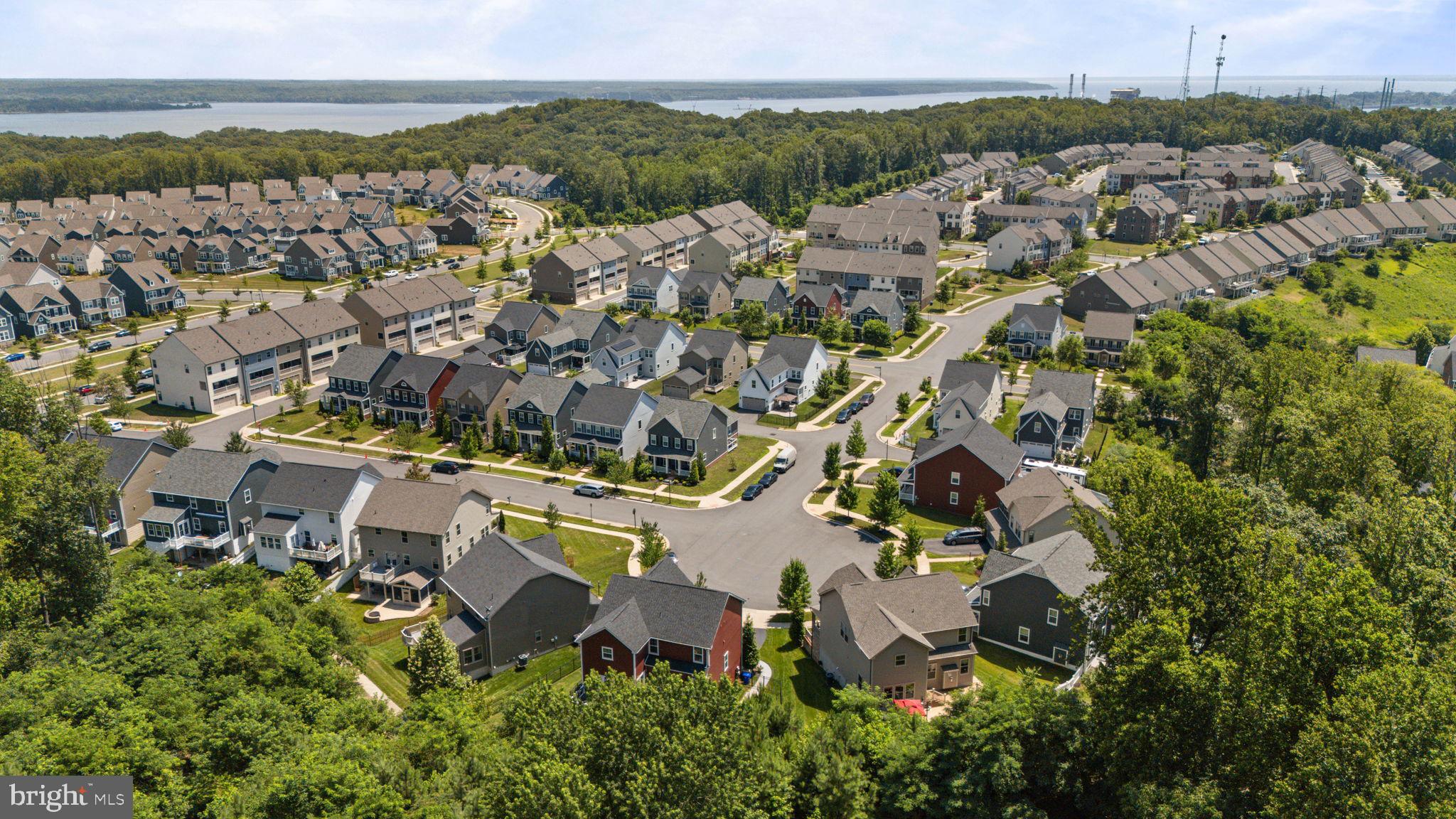 POTOMAC SHORES - Residential