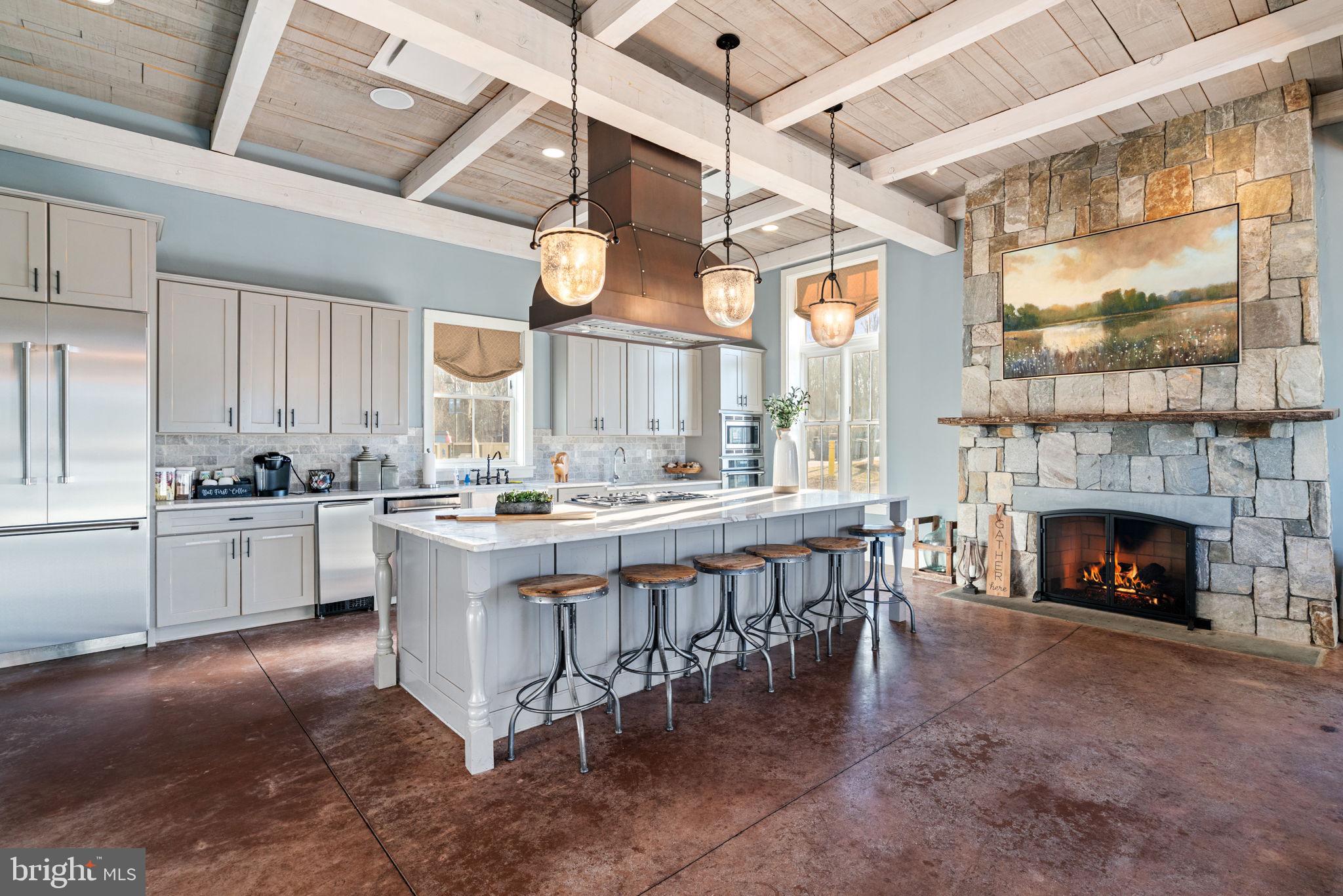 POTOMAC SHORES - Residential