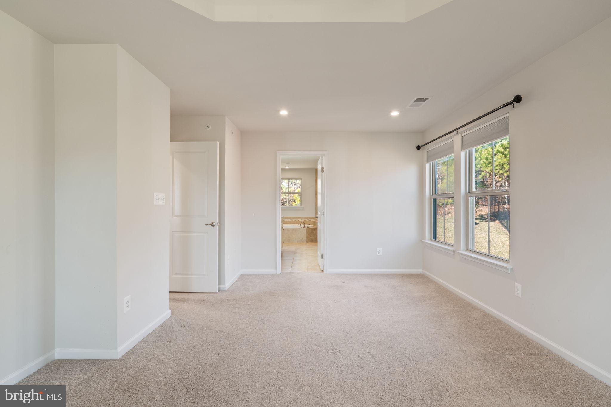 POTOMAC SHORES - Residential