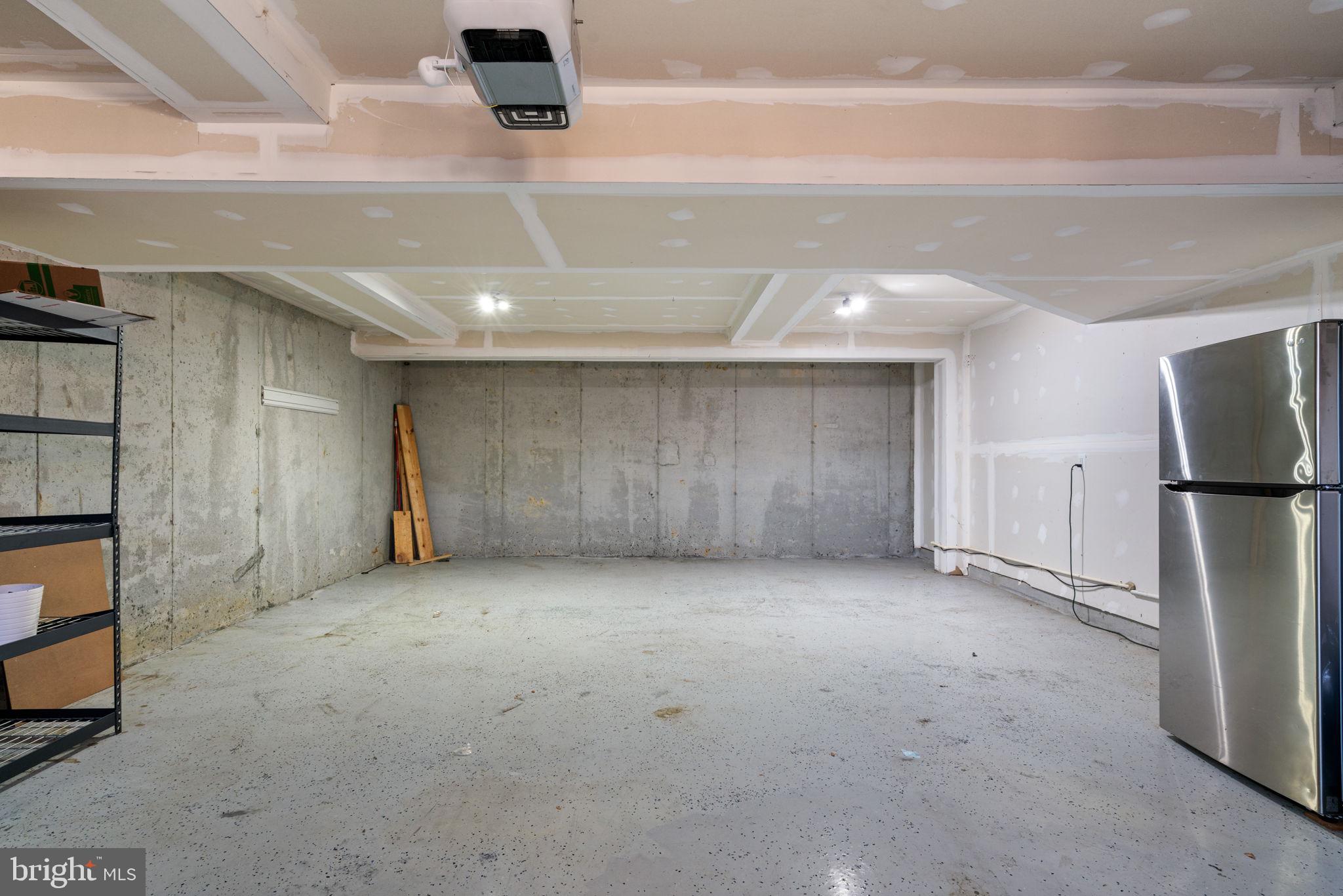 POTOMAC SHORES - Residential