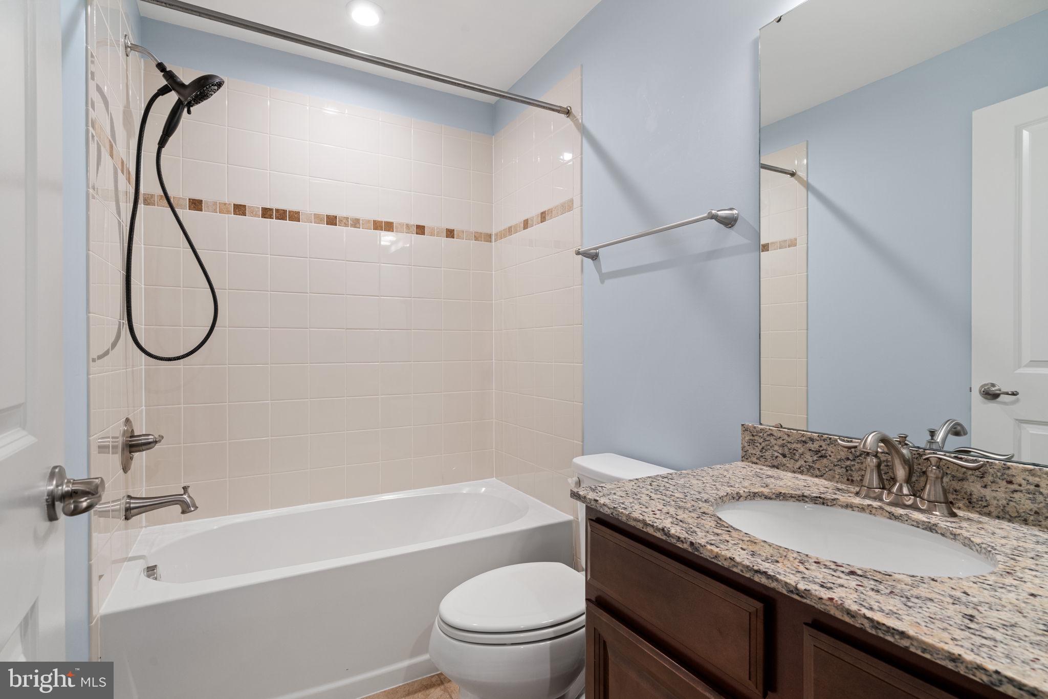 POTOMAC SHORES - Residential