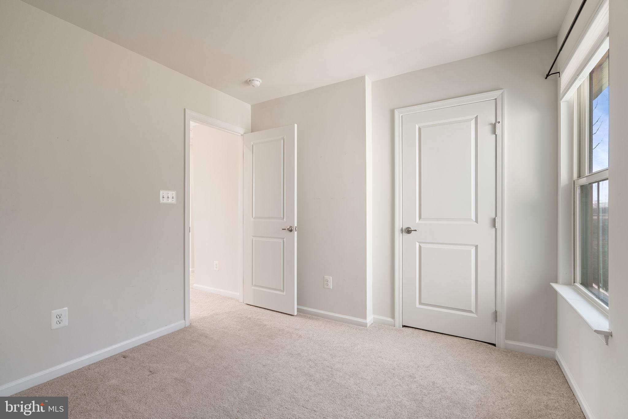 POTOMAC SHORES - Residential